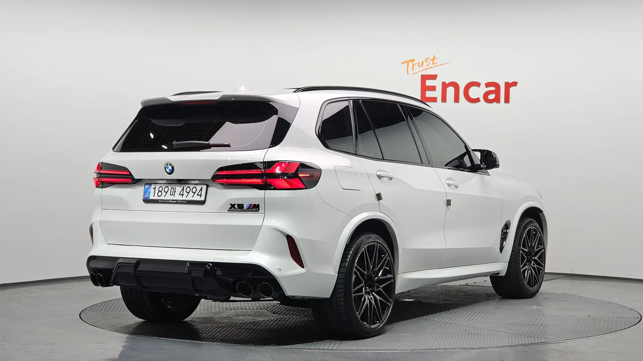BMW X5M (G05) 4.4 2025 2/34