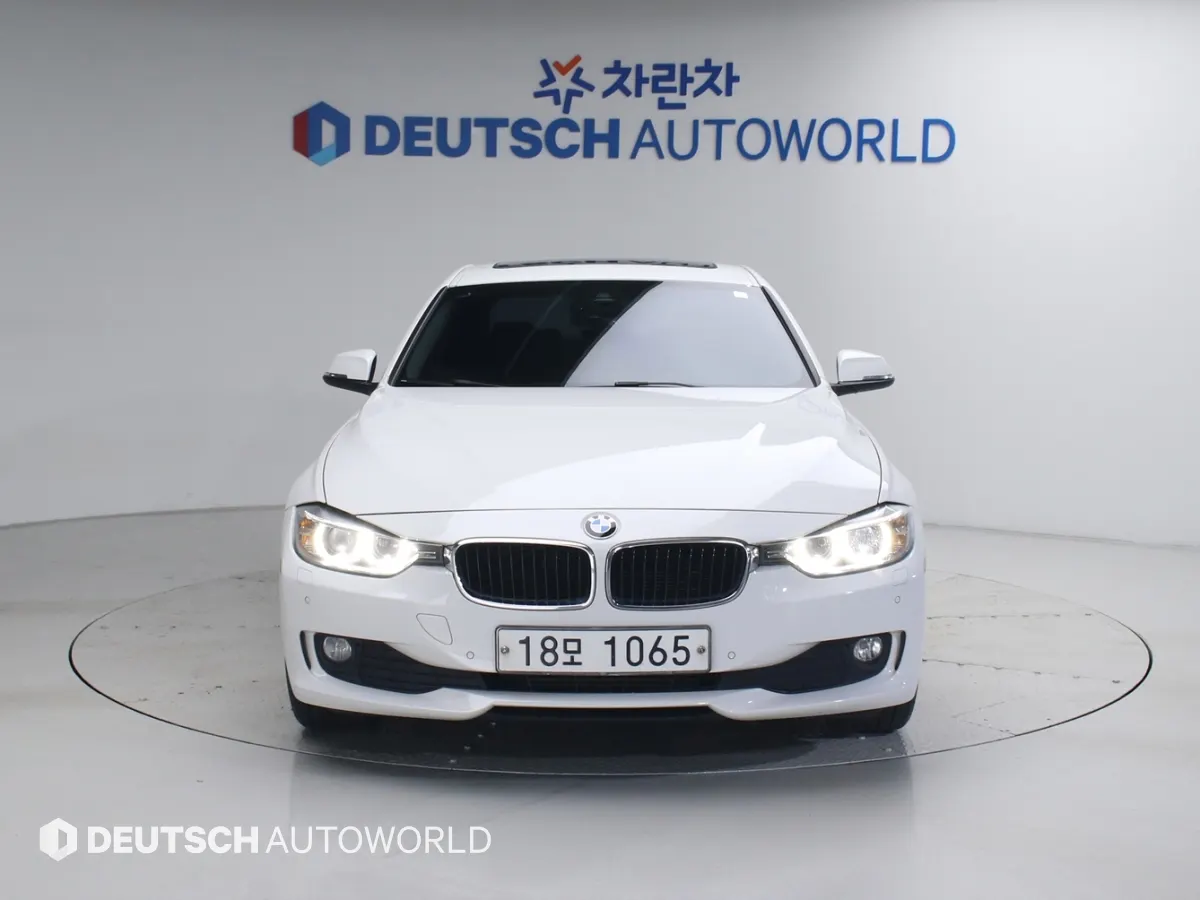 BMW 3 Series (F30) 320d 2014 2/27