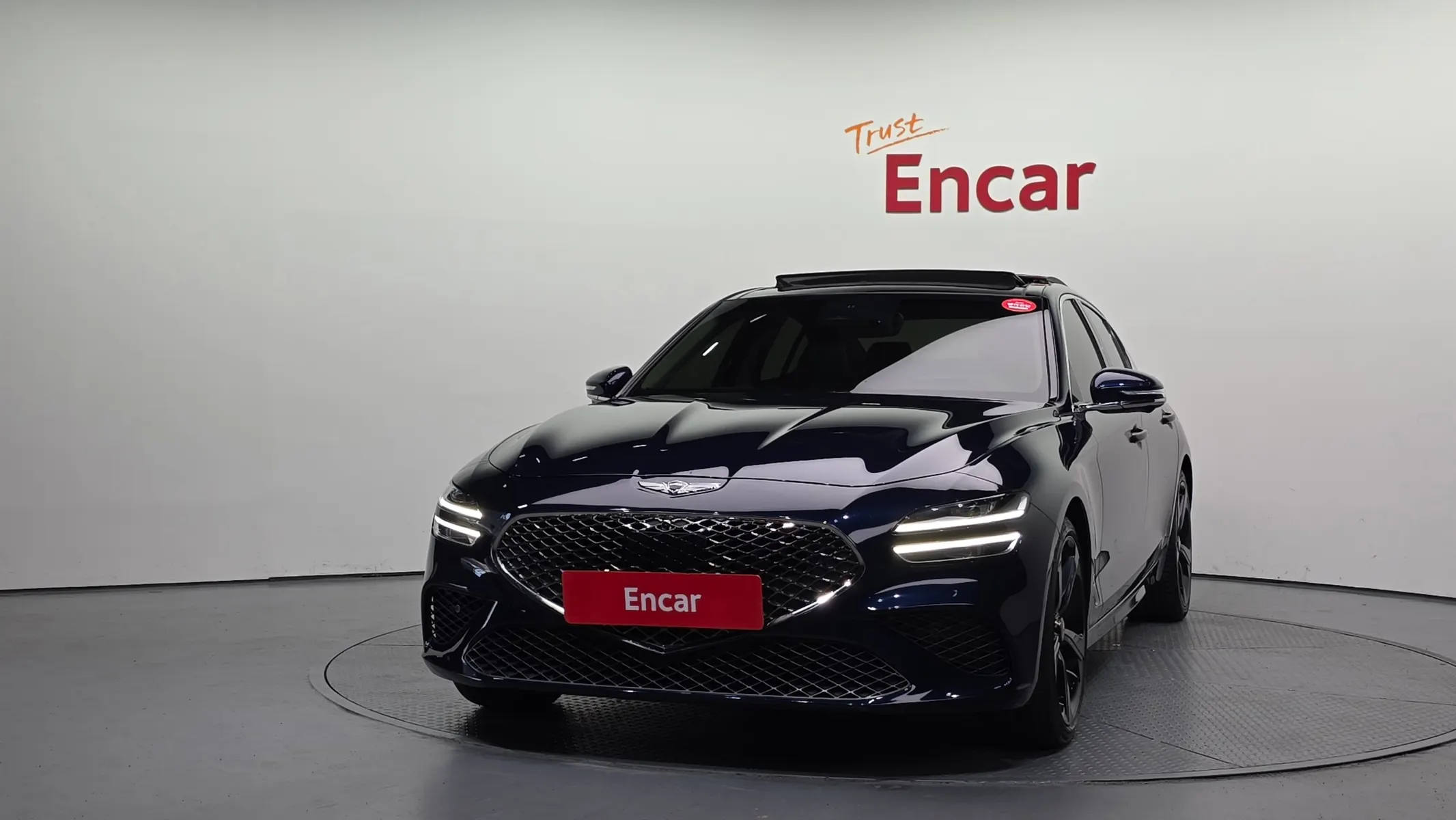 Genesis G70 2.0T 2WD 2021 2/5