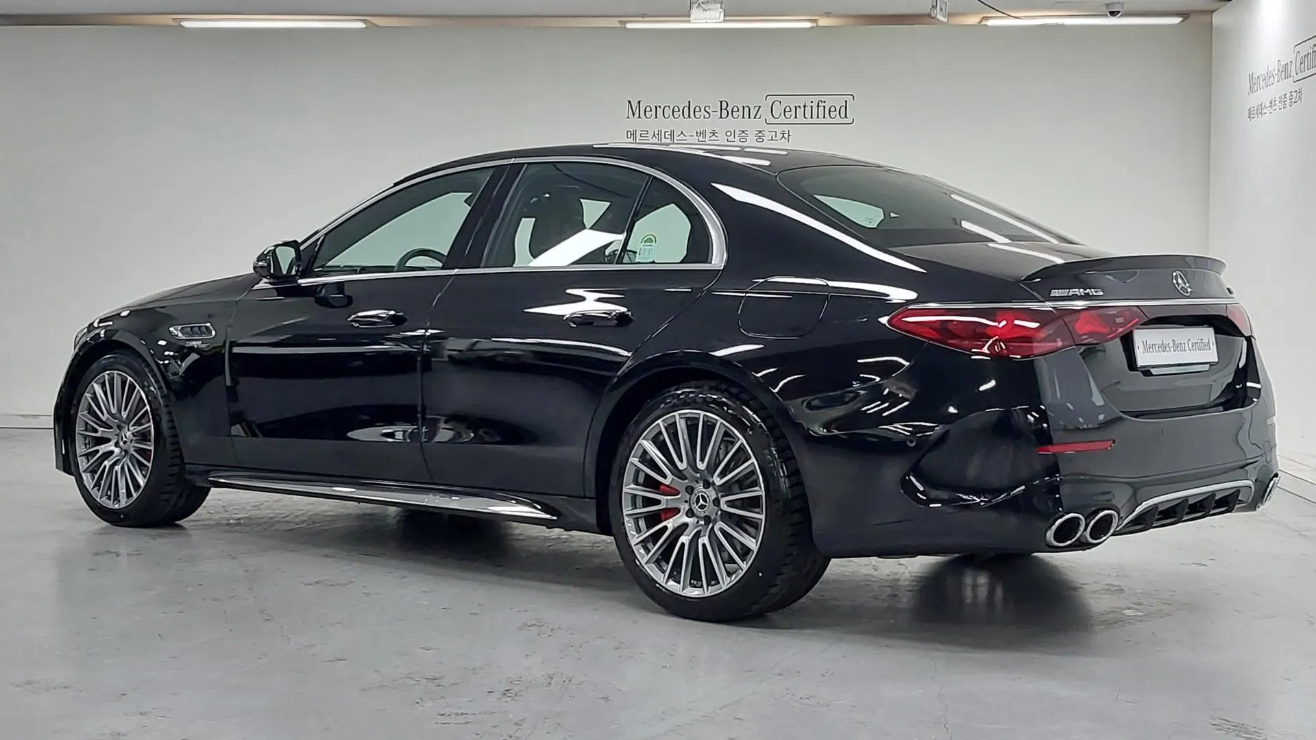 Mercedes-Benz E-Class W214 AMG E53e 4MATIC+ 2025 2/21