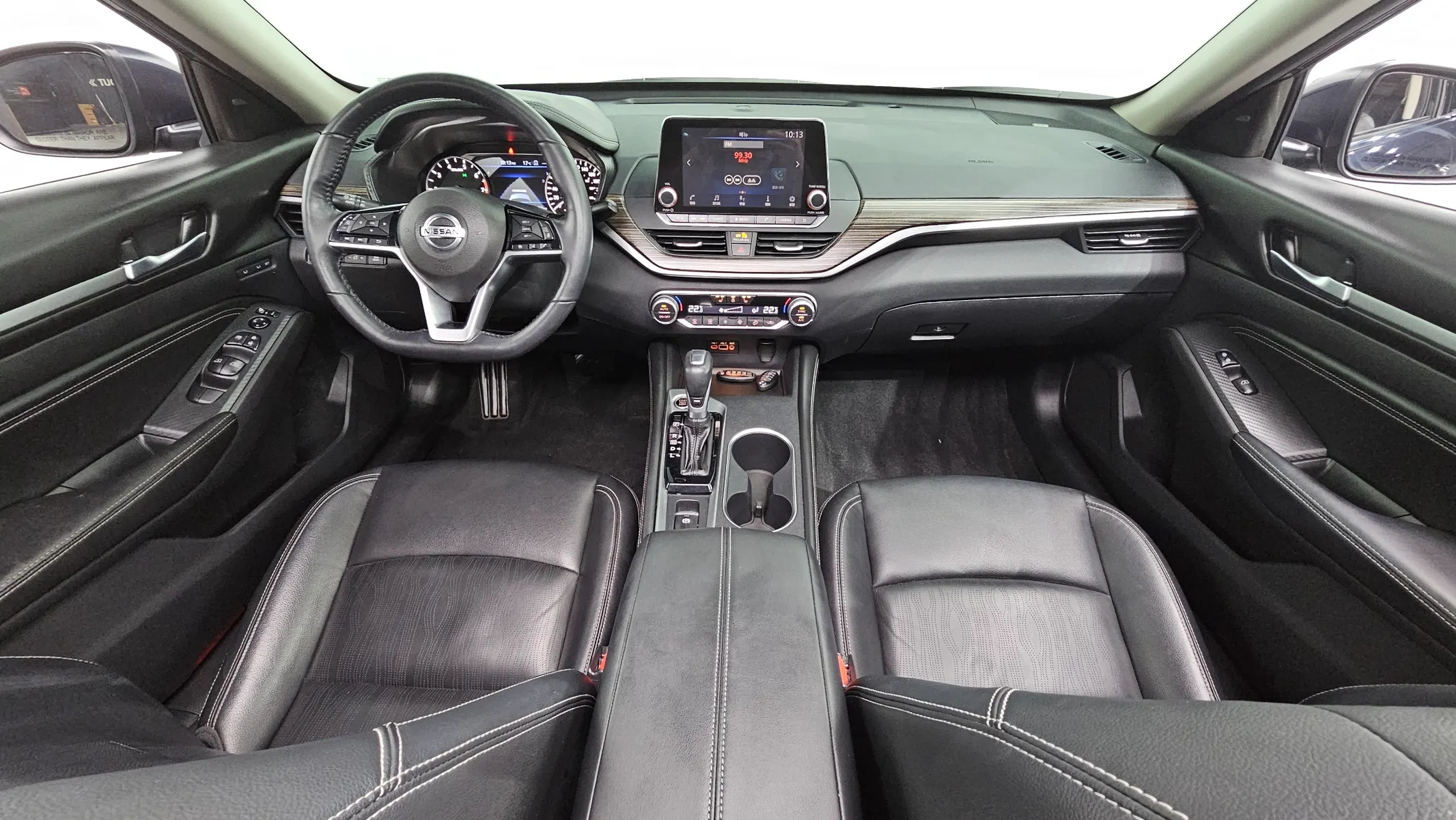 Nissan (L34) 2.5 SL 2019 4/5