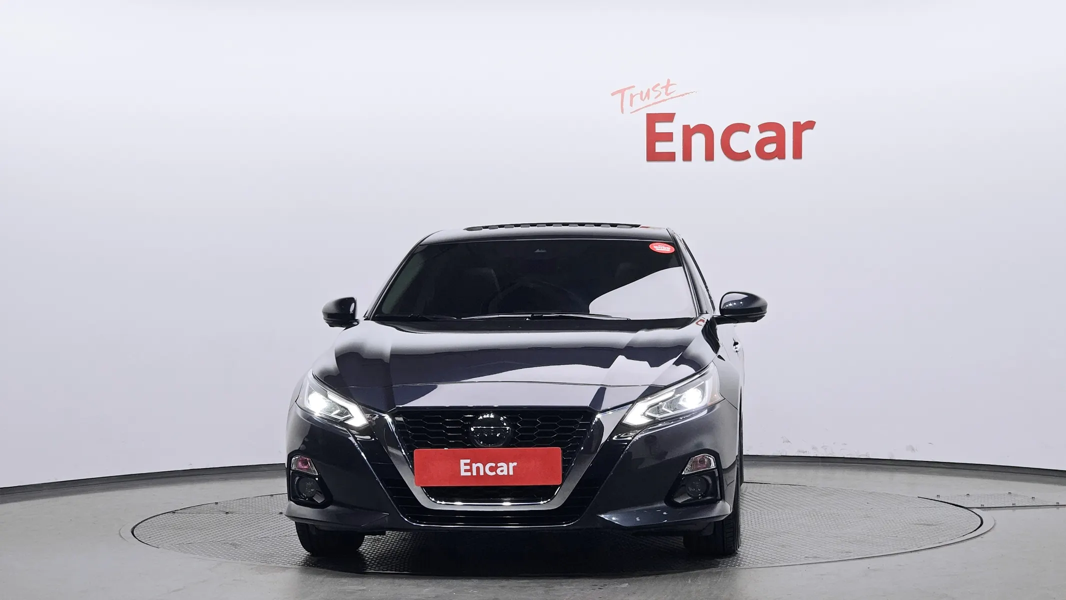 Nissan (L34) 2.5 SL 2019 2/5