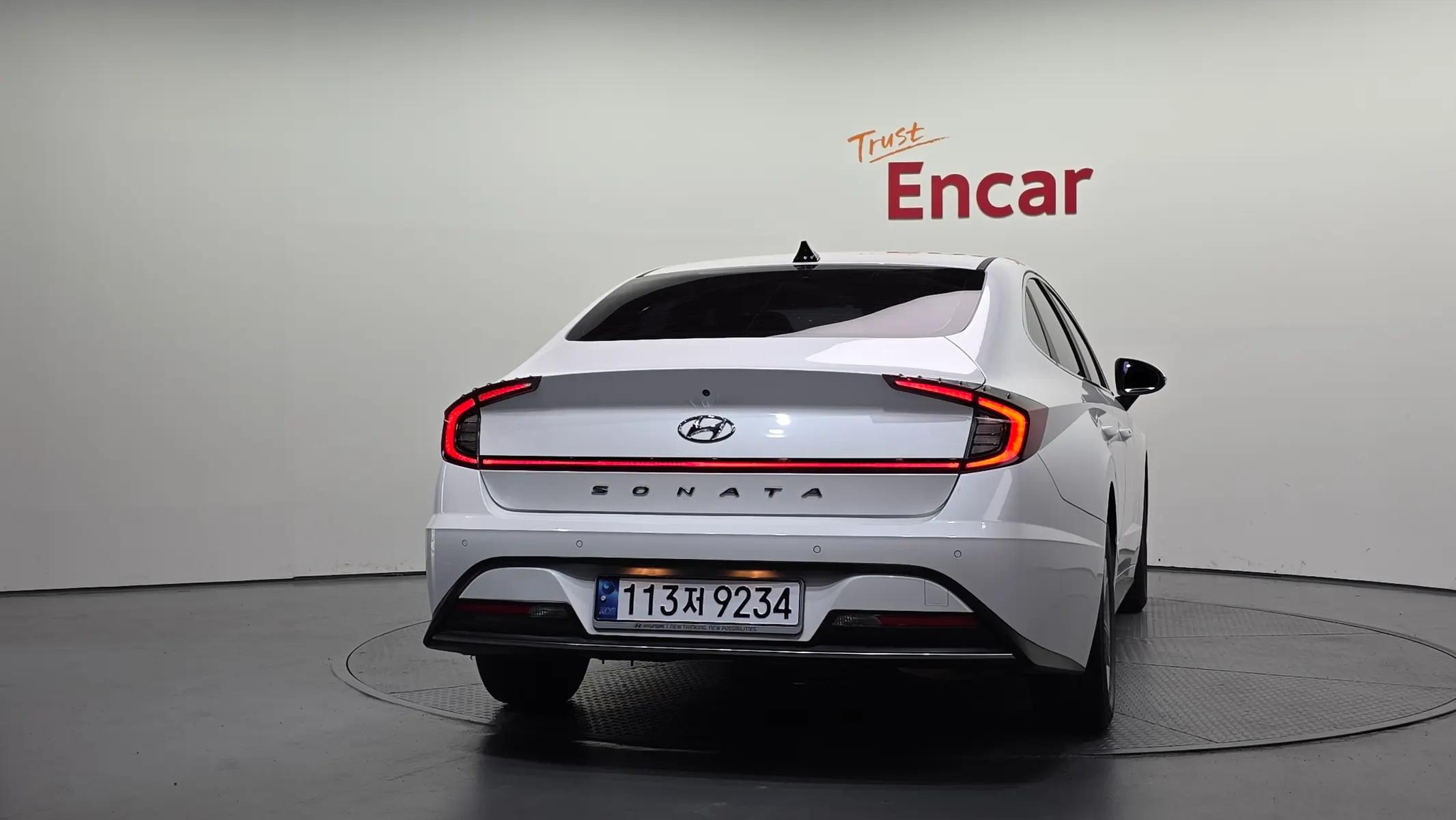 Hyundai (DN8) 2.0 LPG() 2019 3/5