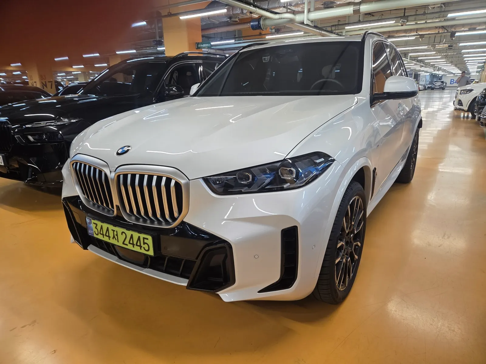 BMW X5 (G05) xDrive 40i M 2025 2/11