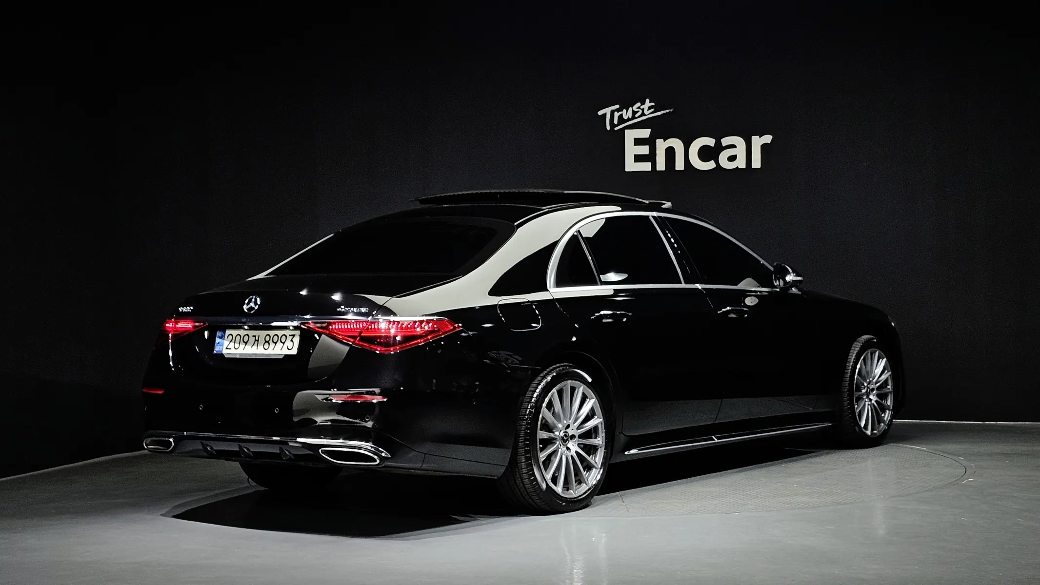 Mercedes-Benz S-Class W223 S500L 4MATIC 2022 2/36