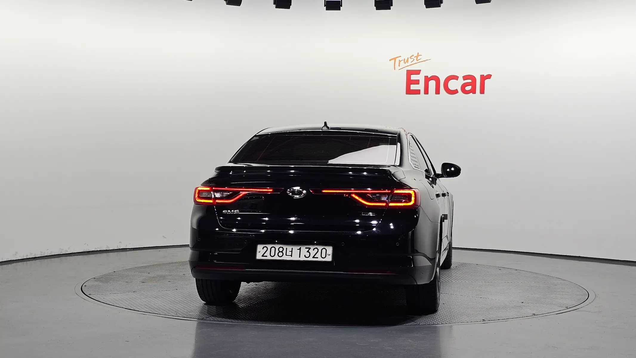 Renault Korea SM6 2.0 LPe LE () 2018 3/5