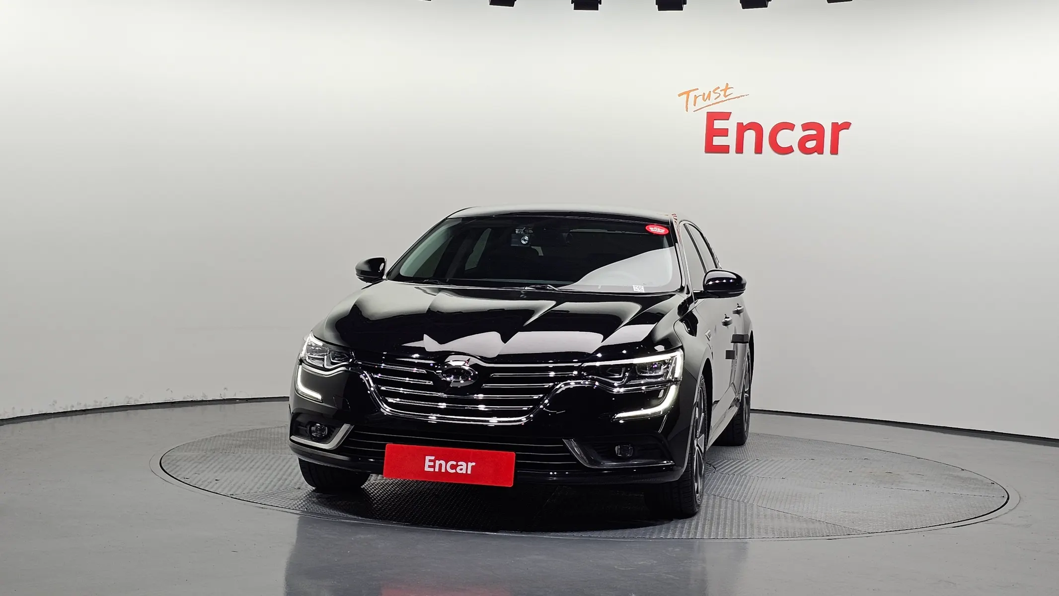 Renault Korea SM6 2.0 LPe LE () 2018 2/5