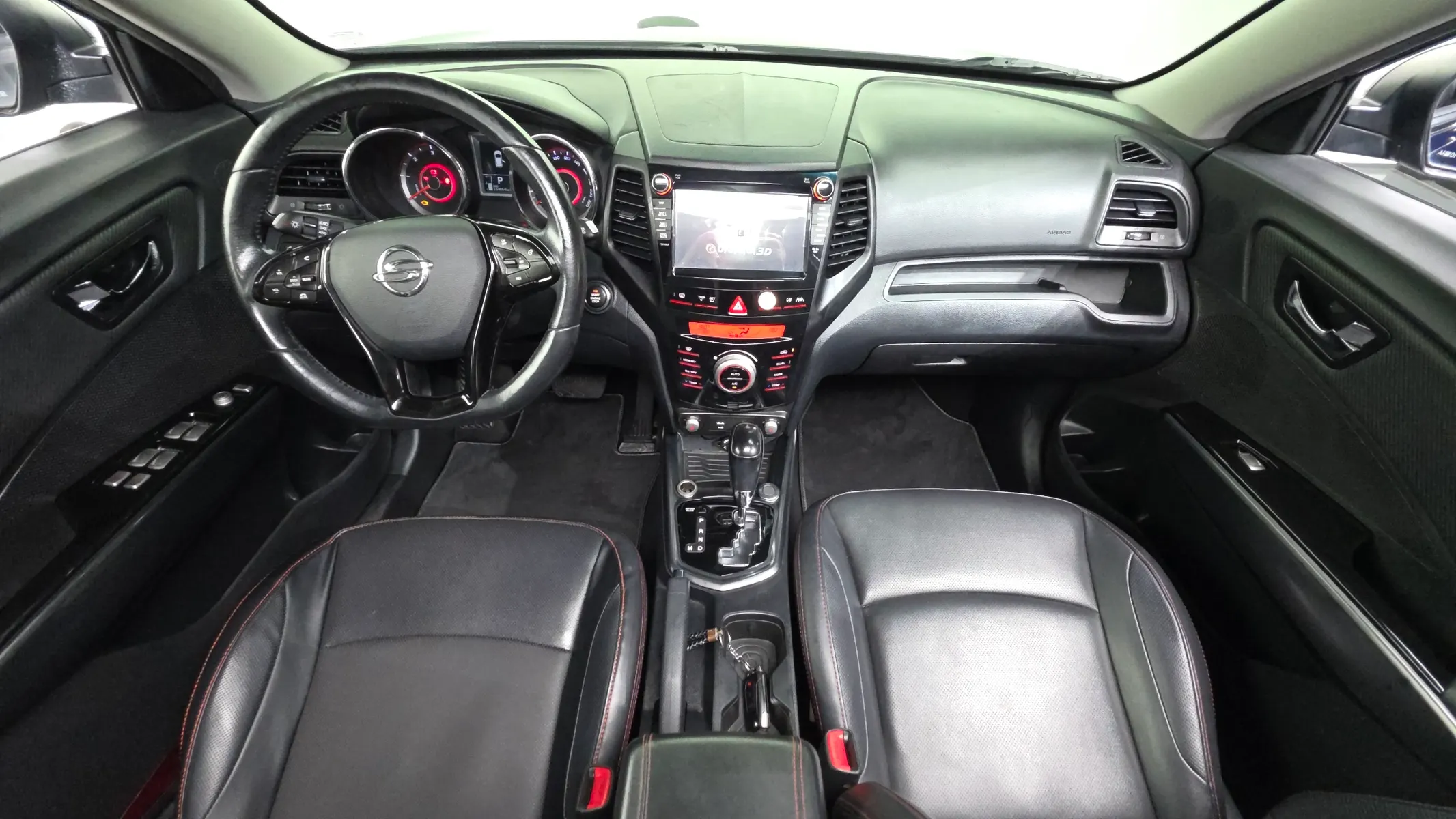 KG Mobility 티볼리 에어 RX 2WD 2016 4/5
