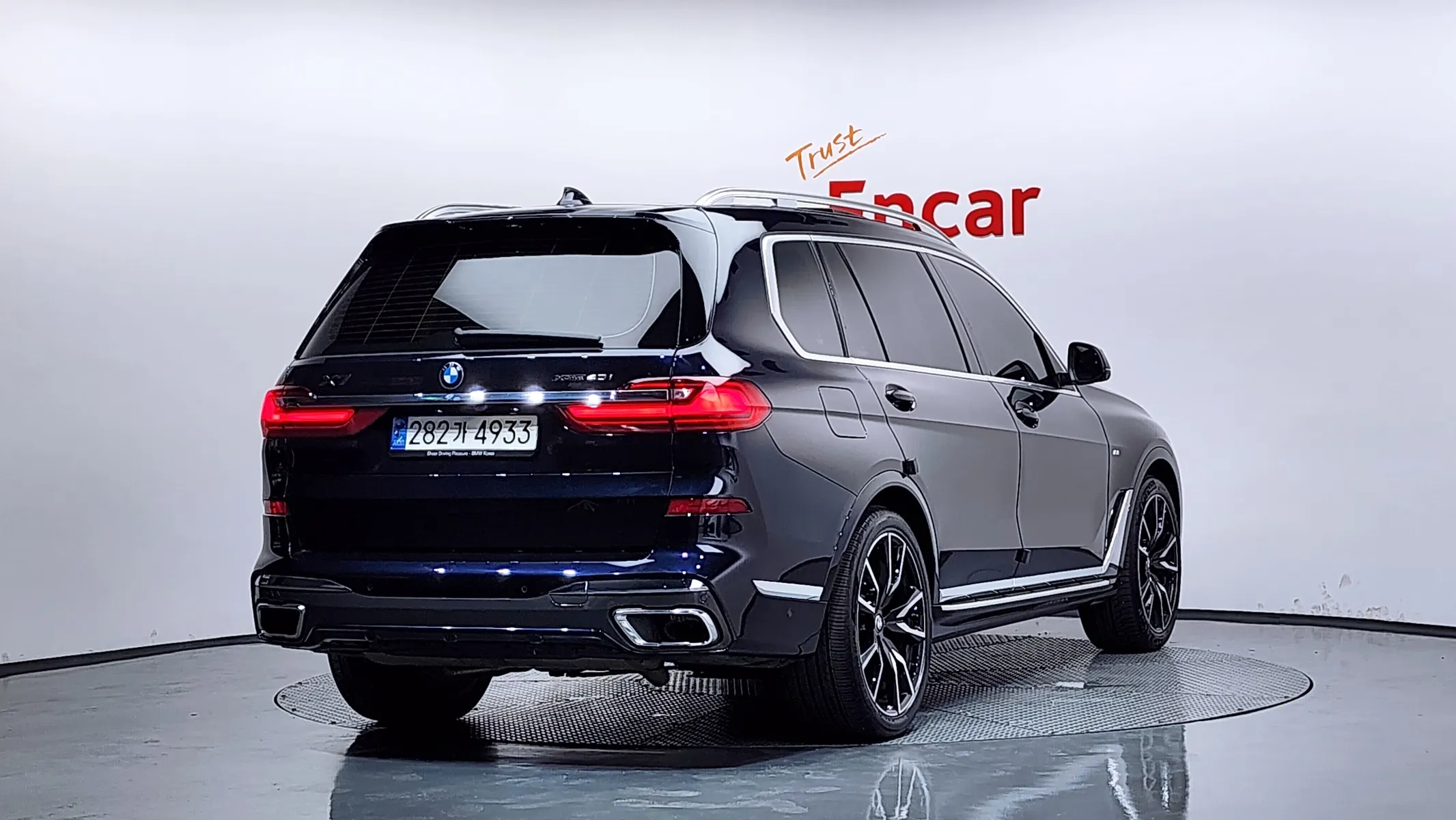 BMW X7 (G07) xDrive 40i M 6 2022 2/41