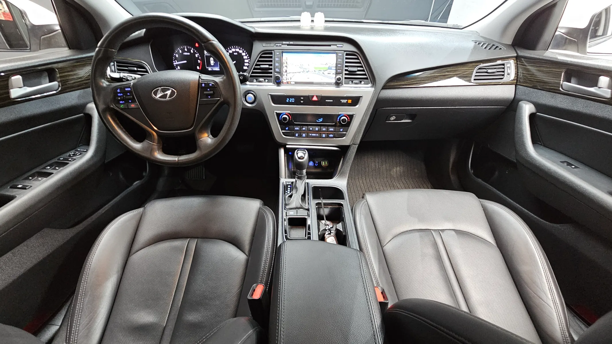 Hyundai LF 2.0 2015 4/5
