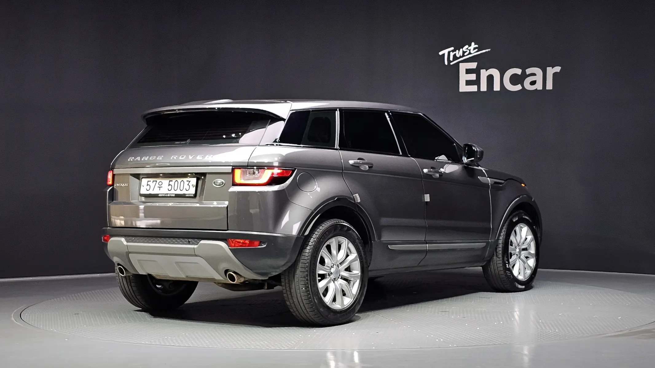 Land Rover 레인지로버 이보크 2.0 TD4 SE 2018 2/30
