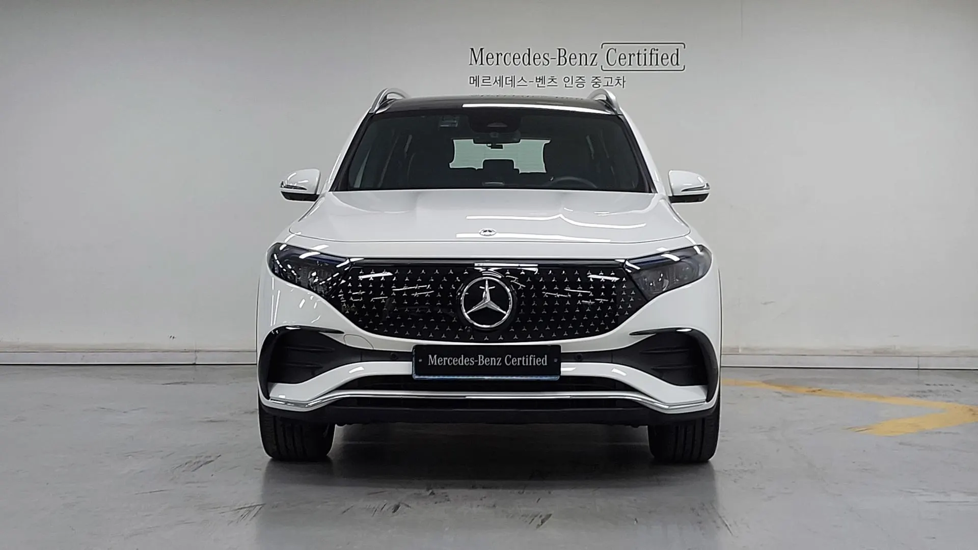 Mercedes-Benz EQB X243 EQB300 4MATIC AMG 2025 3/21