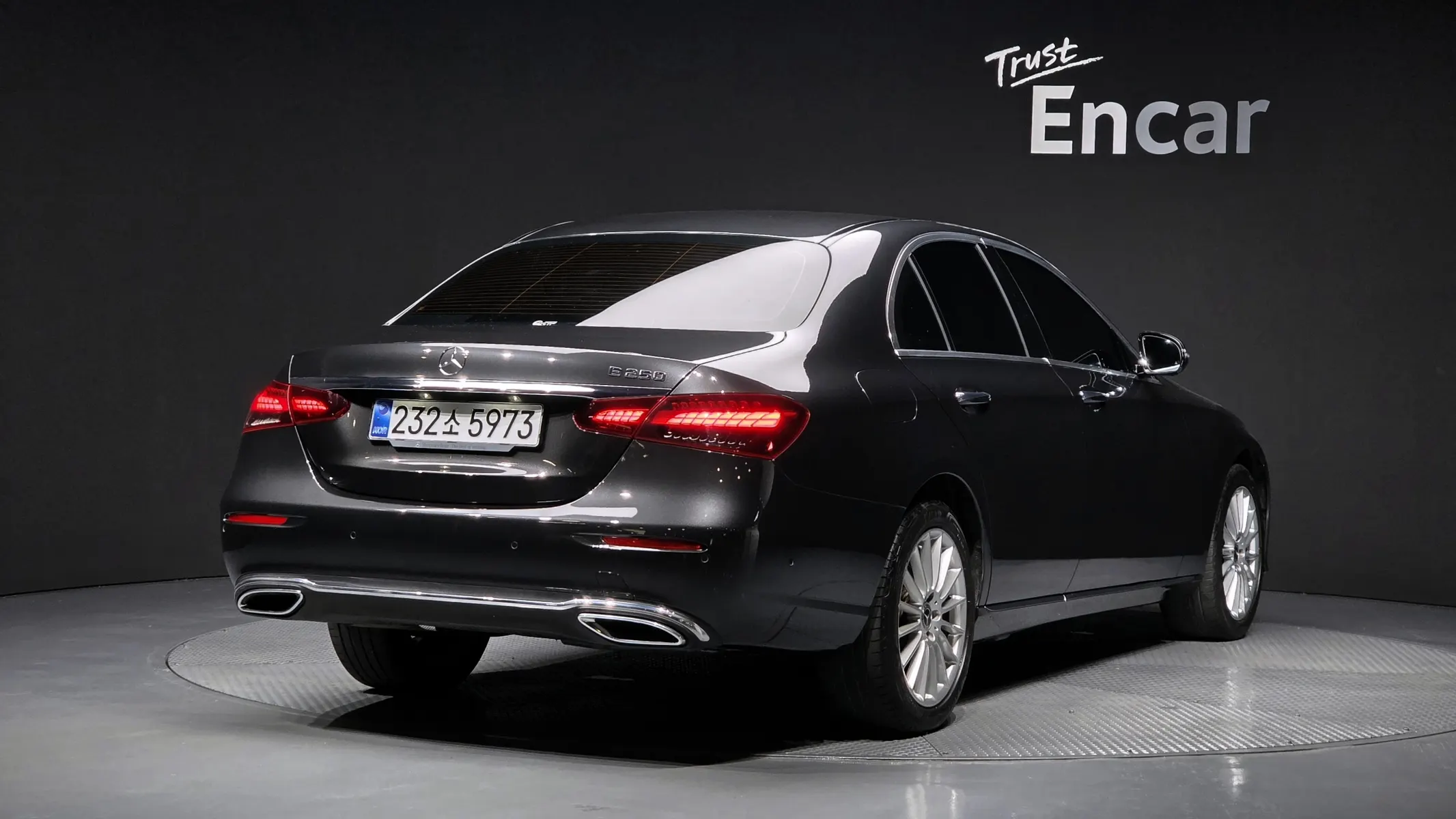 Mercedes-Benz E-Class W213 E250 2022 2/35