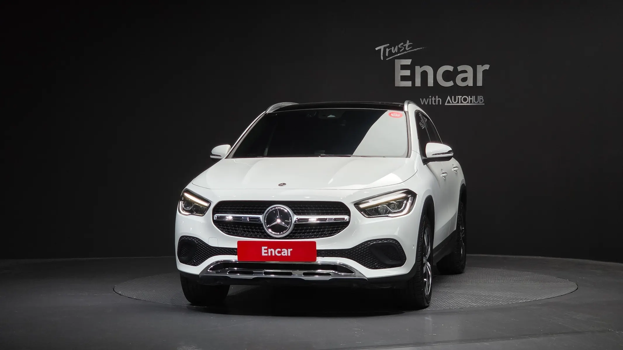 Mercedes-Benz GLA-Class H247 GLA220 2021 3/32