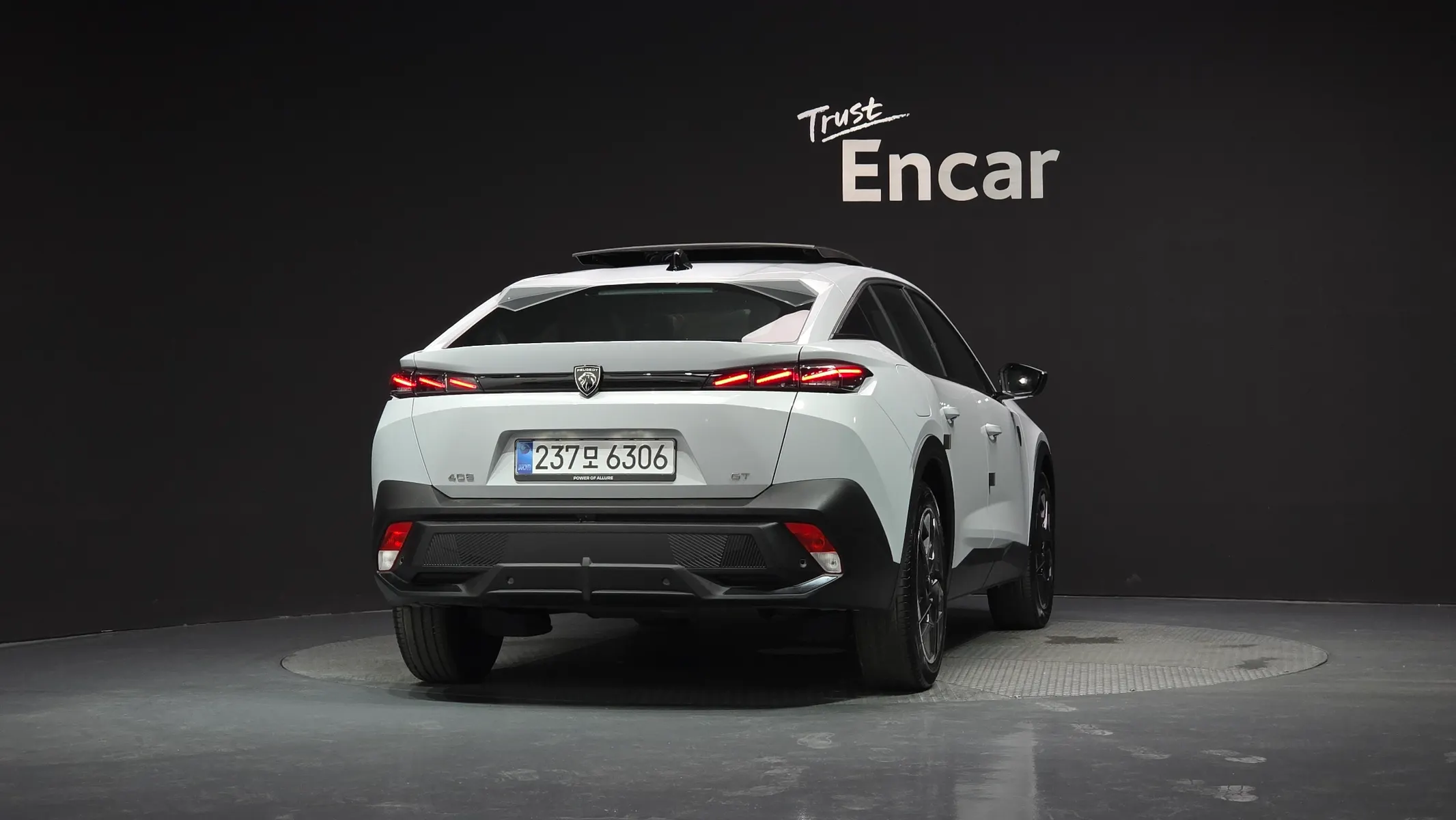 Peugeot 408 1.2 GT 2025 3/5