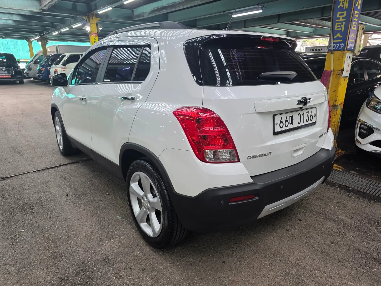 Chevrolet 트랙스 1.6 LTZ 2016 2/5
