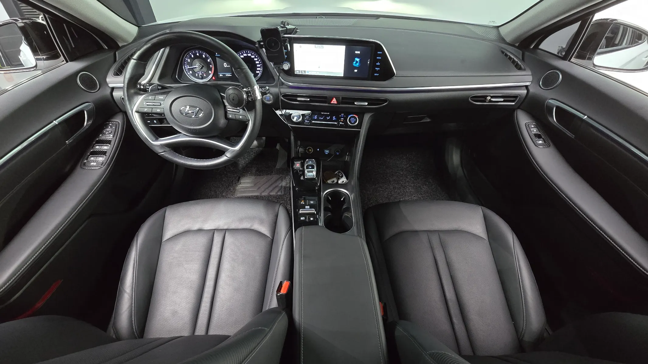 Hyundai (DN8) 2.0 2022 4/5