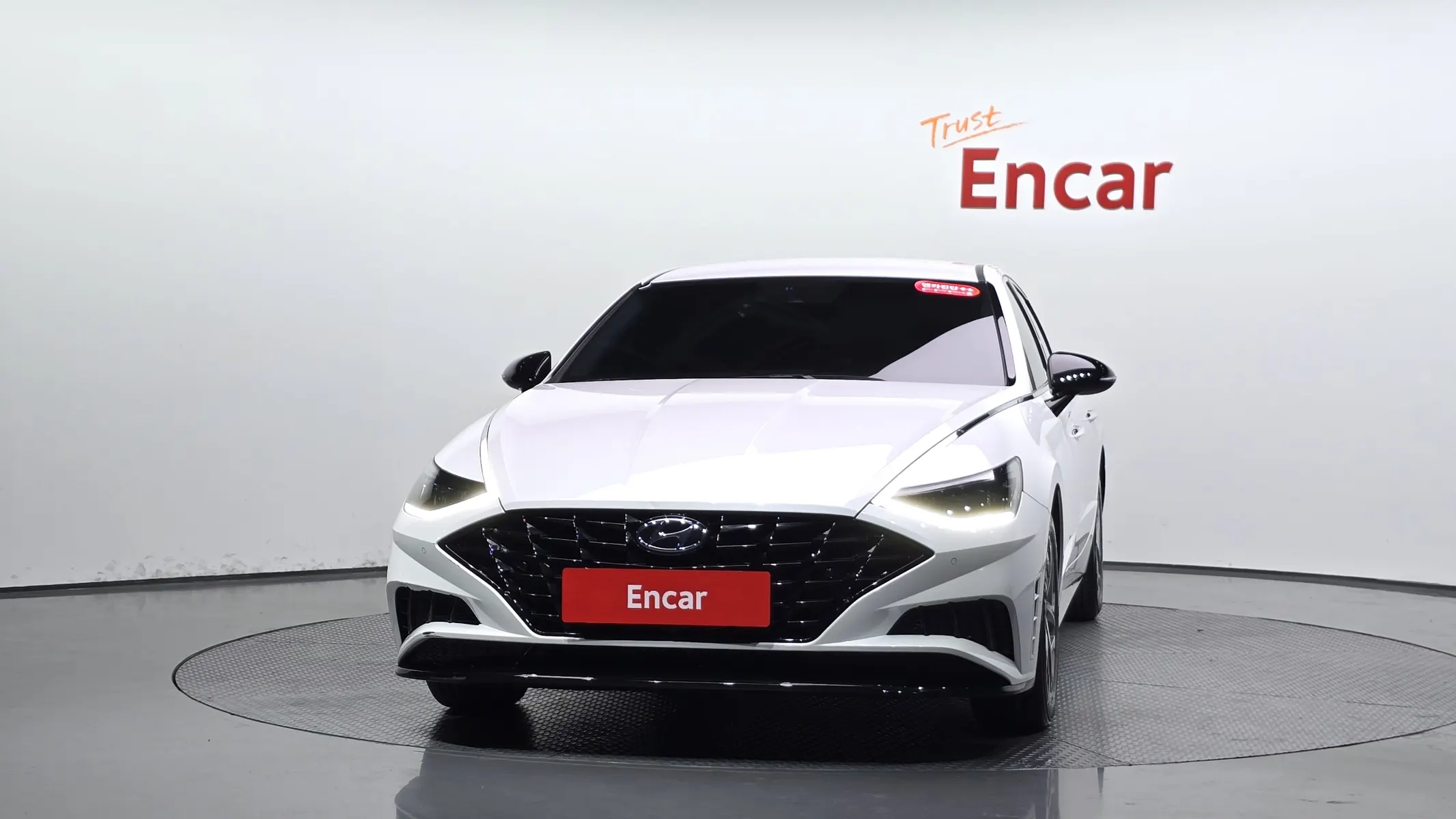 Hyundai (DN8) 2.0 2022 2/5