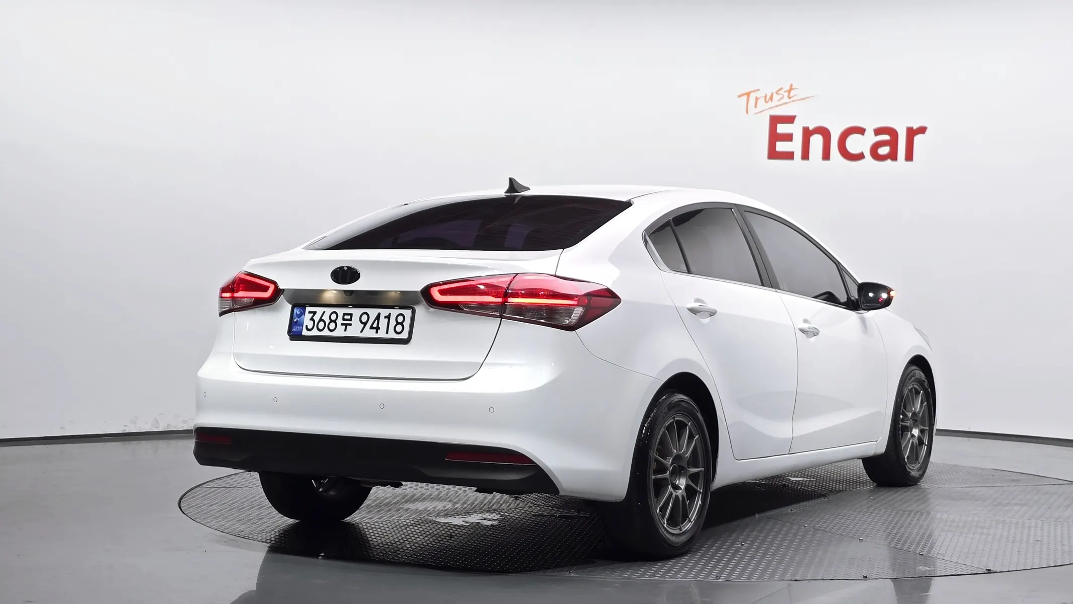Kia K3 2016 2/31