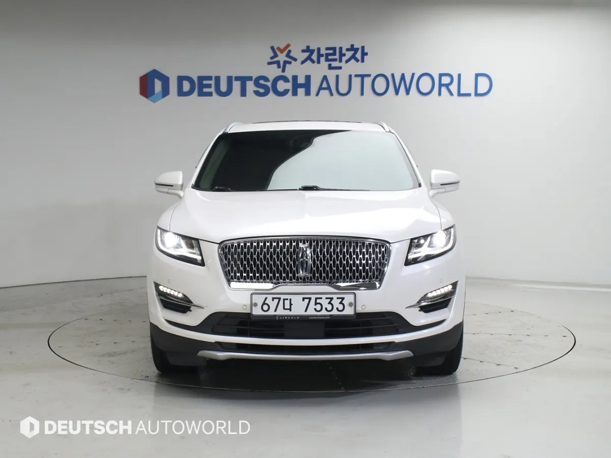 Lincoln MKC 2.0 AWD 2019 2/5
