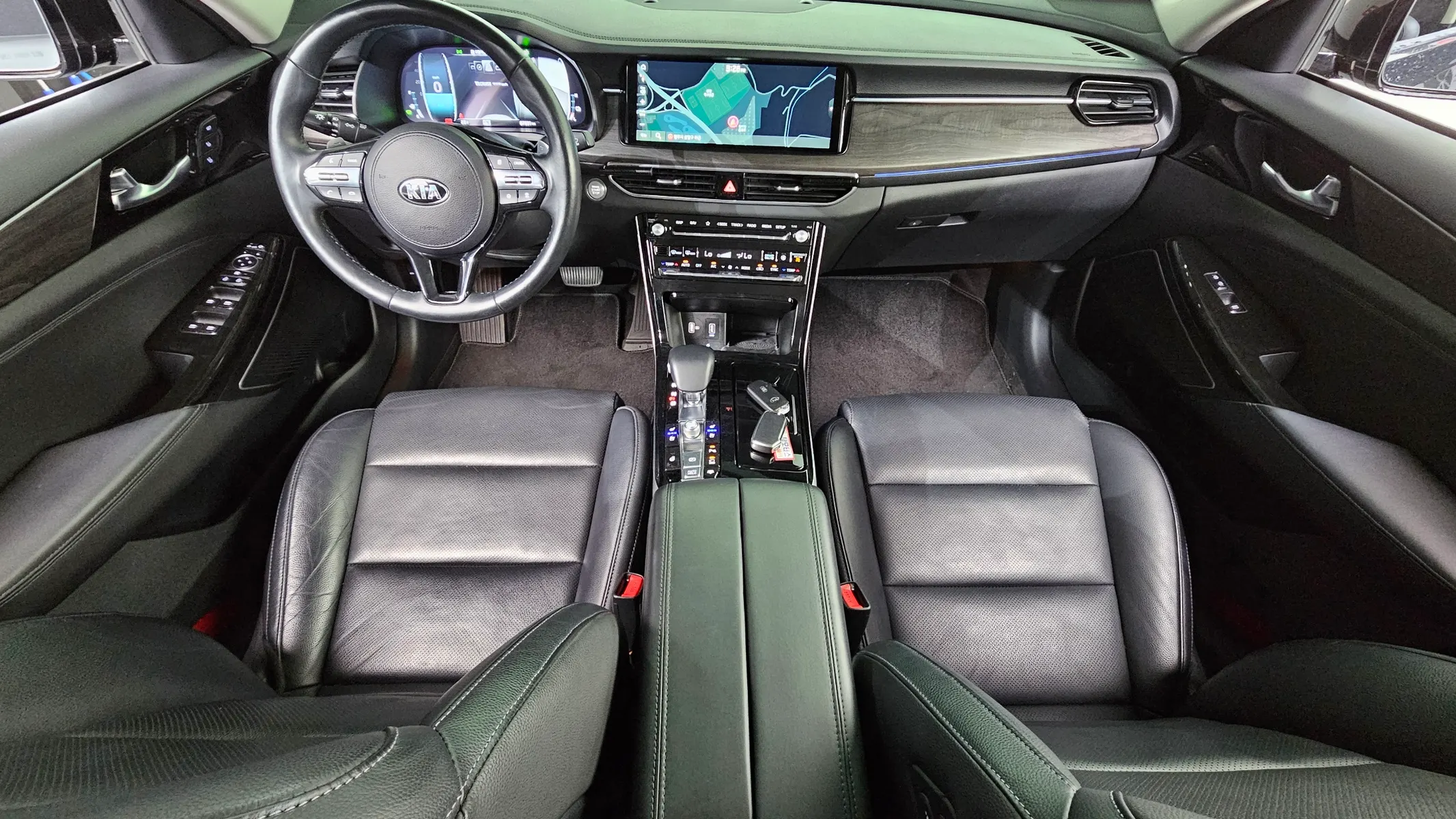 Kia K7 2021 4/5