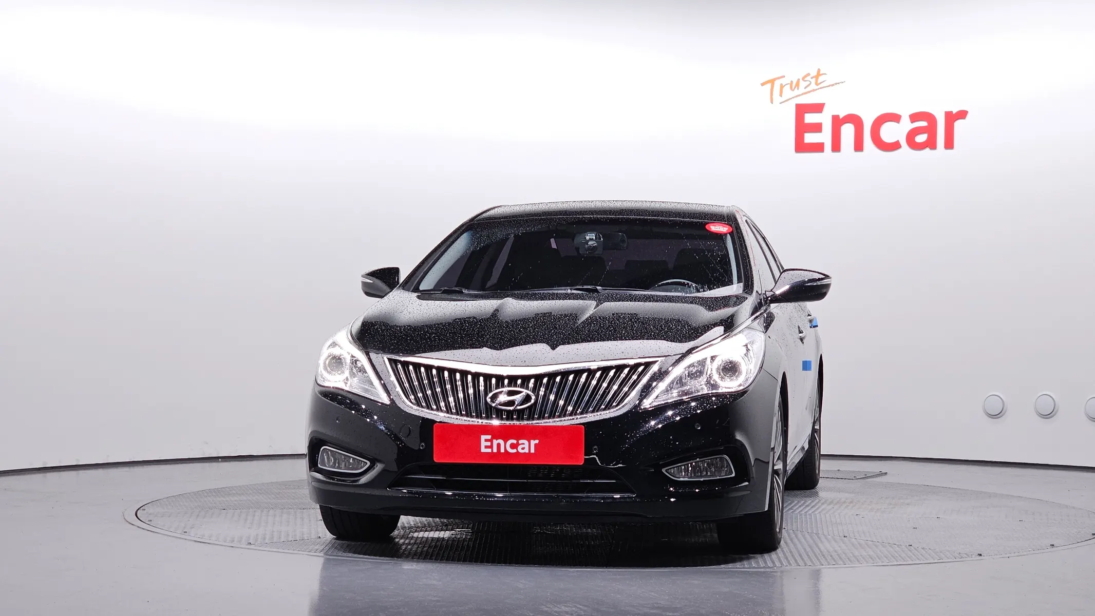 Hyundai Grandeur HG HG300 2013 2/5