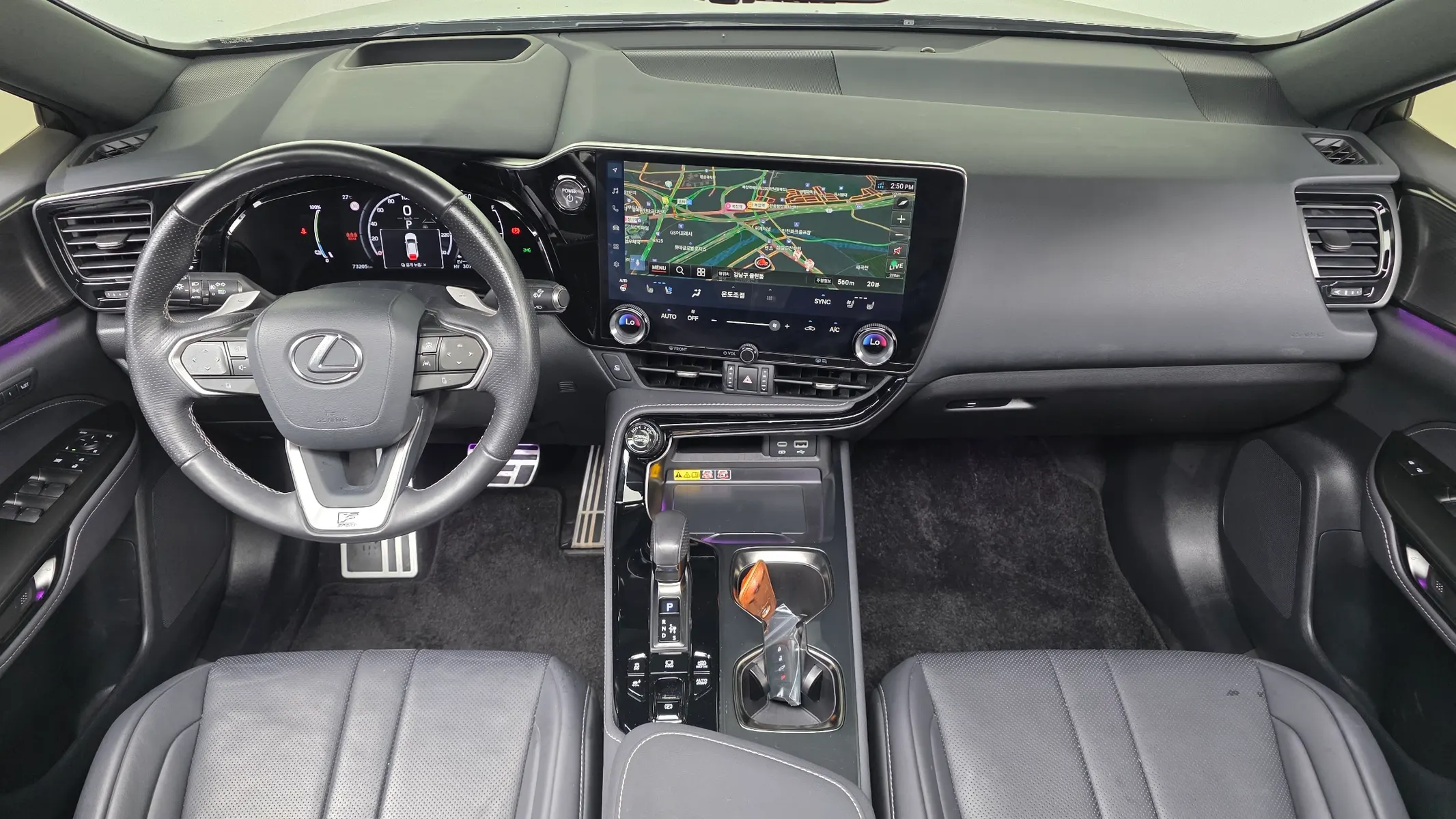 Lexus NX450h+ 2 F-Sport 2024 4/5