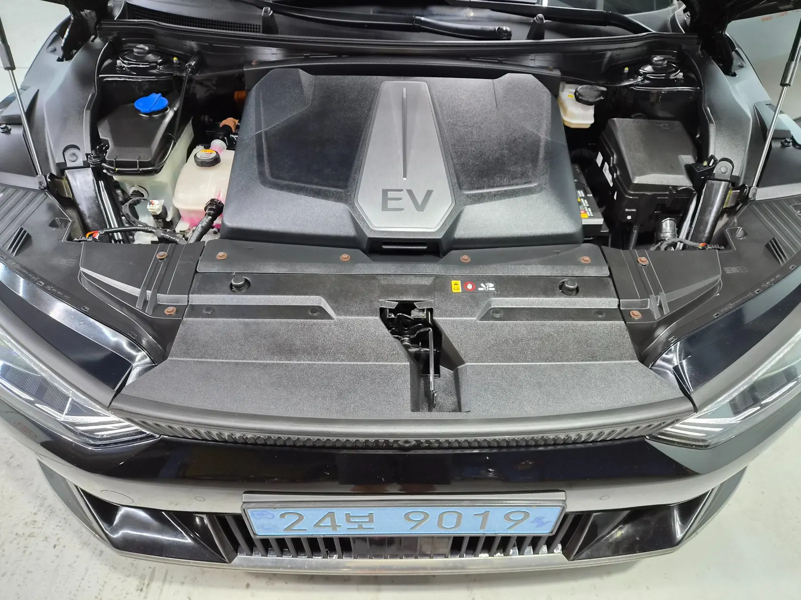 Kia EV6 4WD 2022 4/5