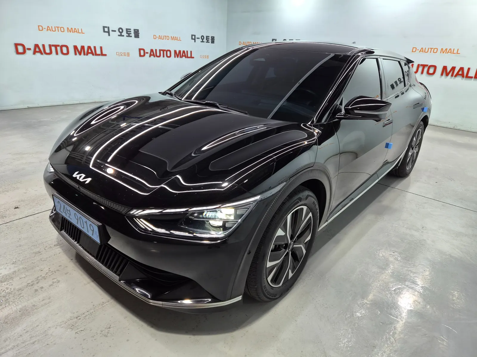 Kia EV6 4WD 2022 2/5