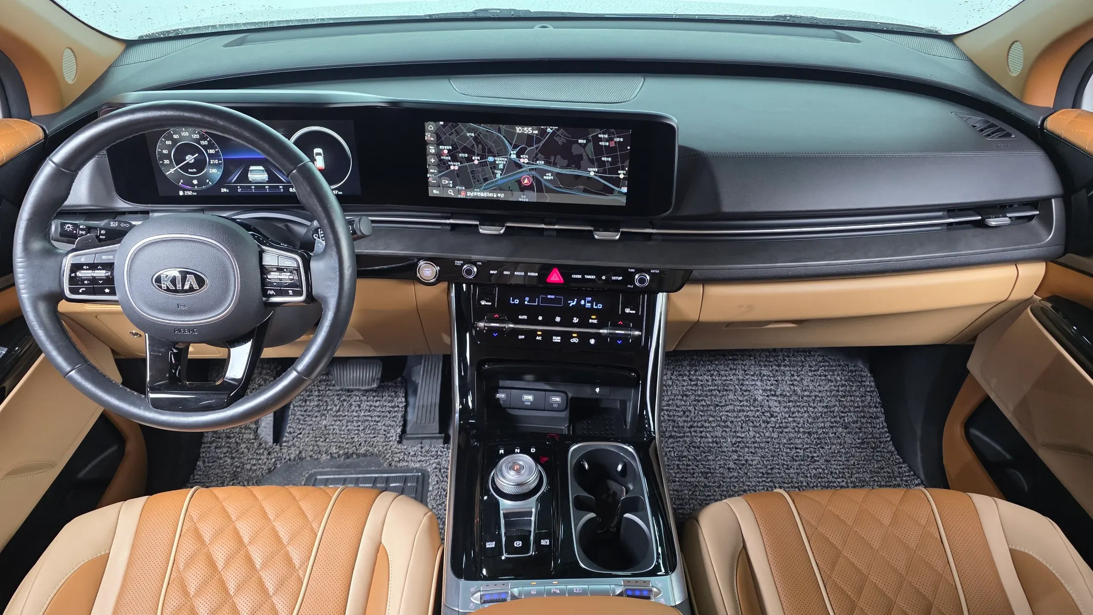 Kia Carnival 9 () 2021 4/5