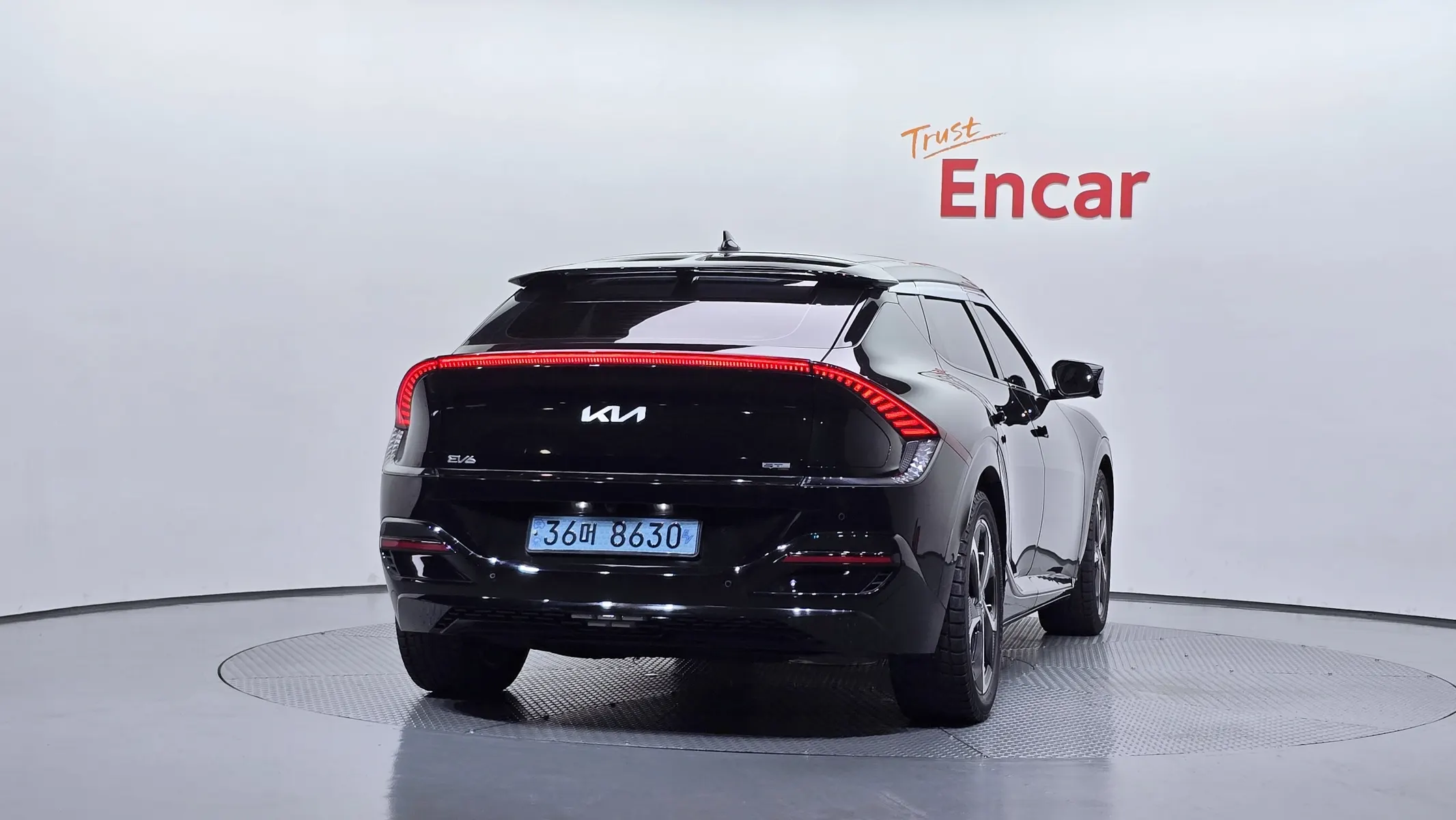 Kia EV6 4WD 2022 3/5