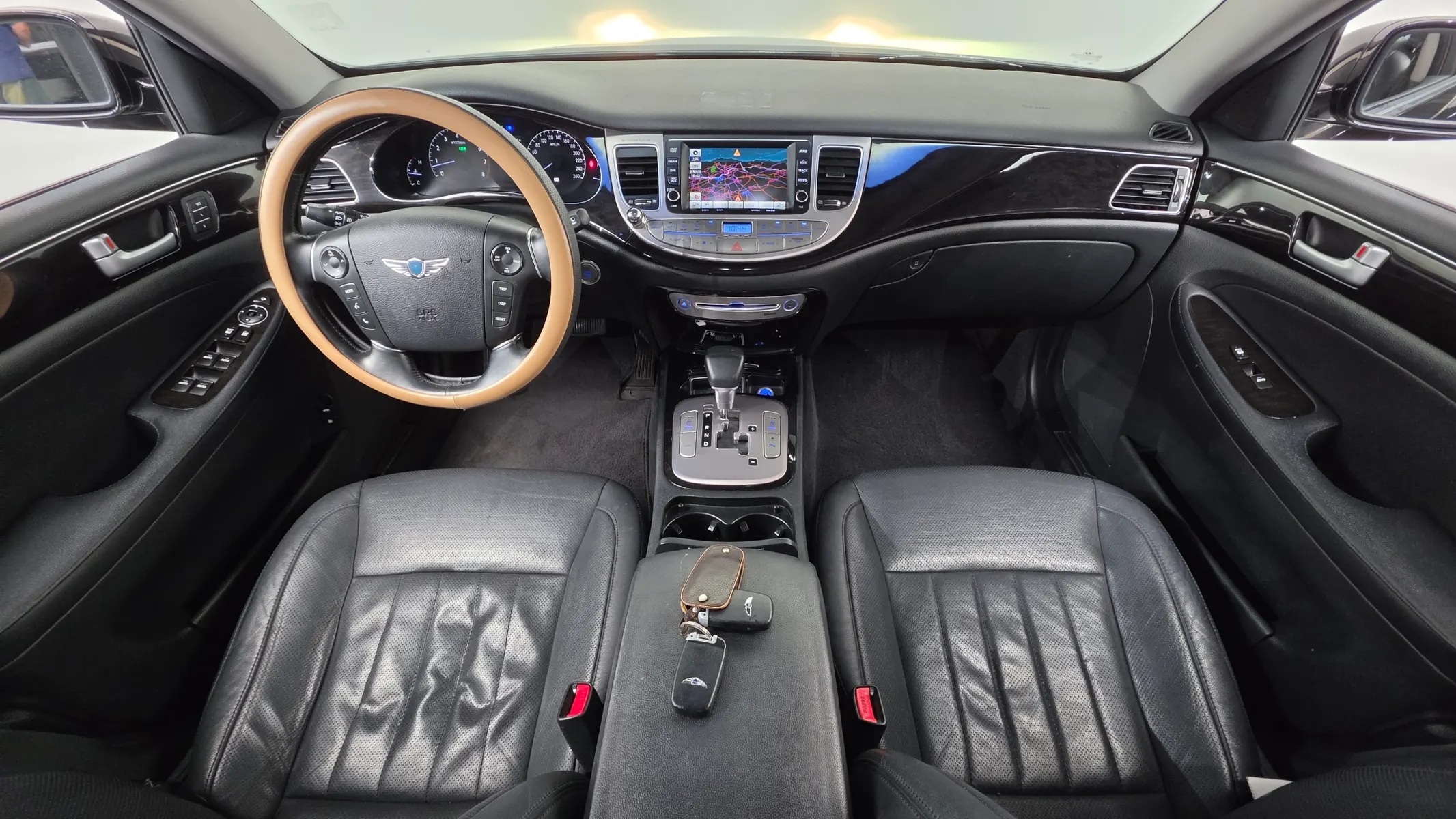 Hyundai 제네시스 BH330 2011 4/5