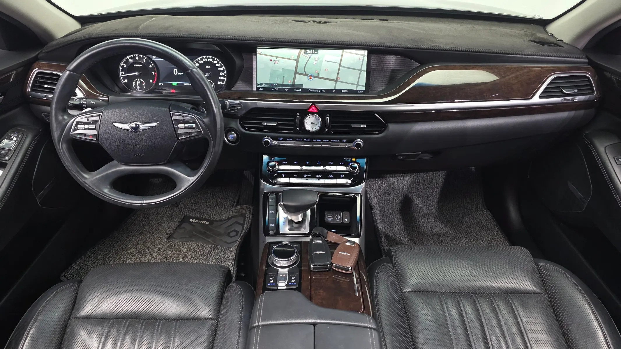 Genesis EQ900 3.3 T-GDI AWD 2016 4/5
