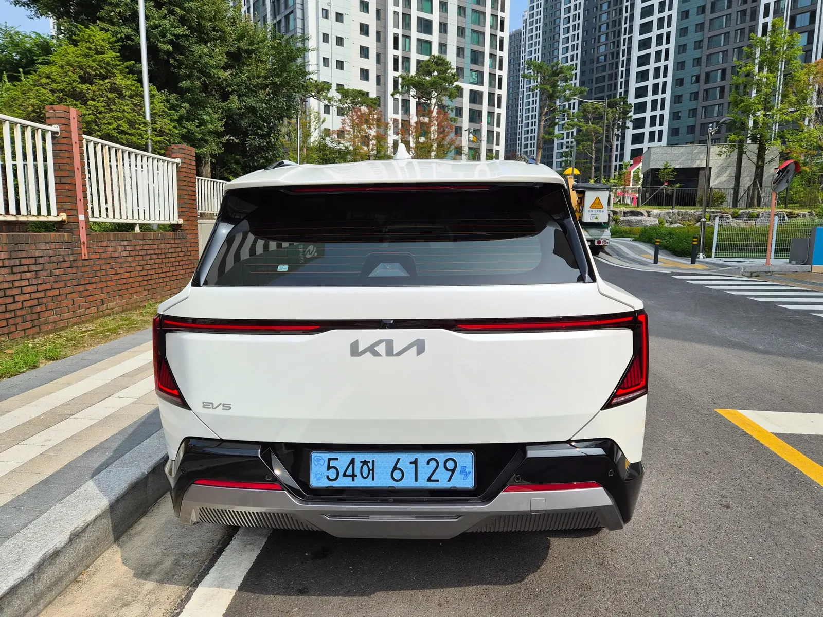 Kia EV5 2WD 2026 2/5