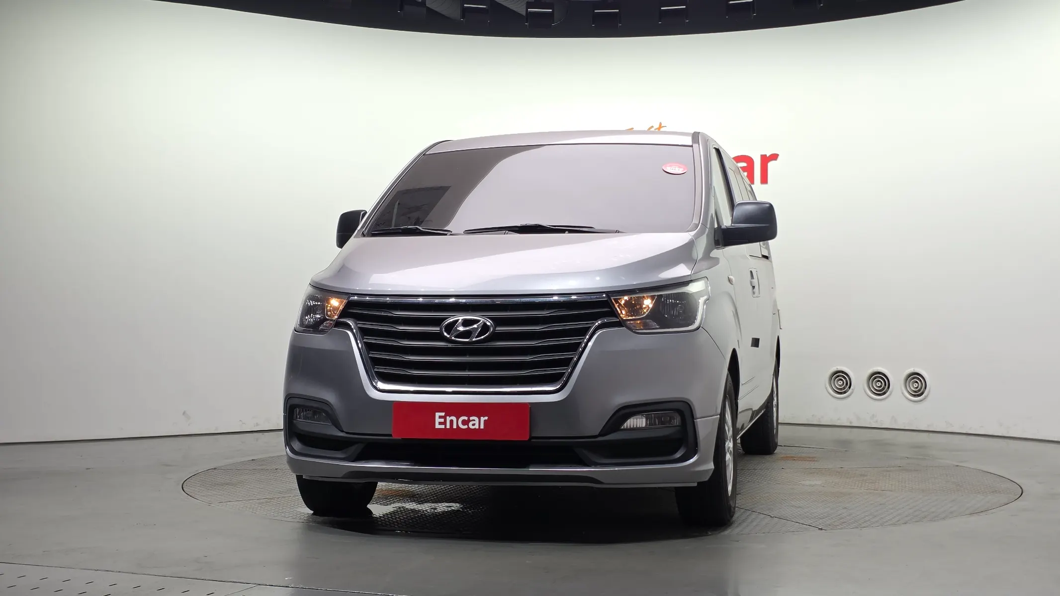 Hyundai 그랜드 스타렉스 2018 3/35