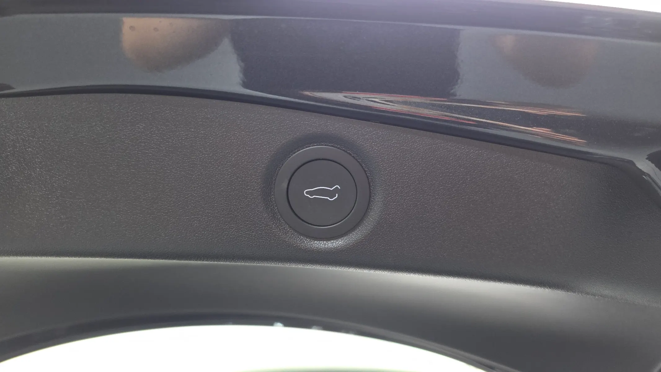 Tesla 3 AWD 2026 32/33