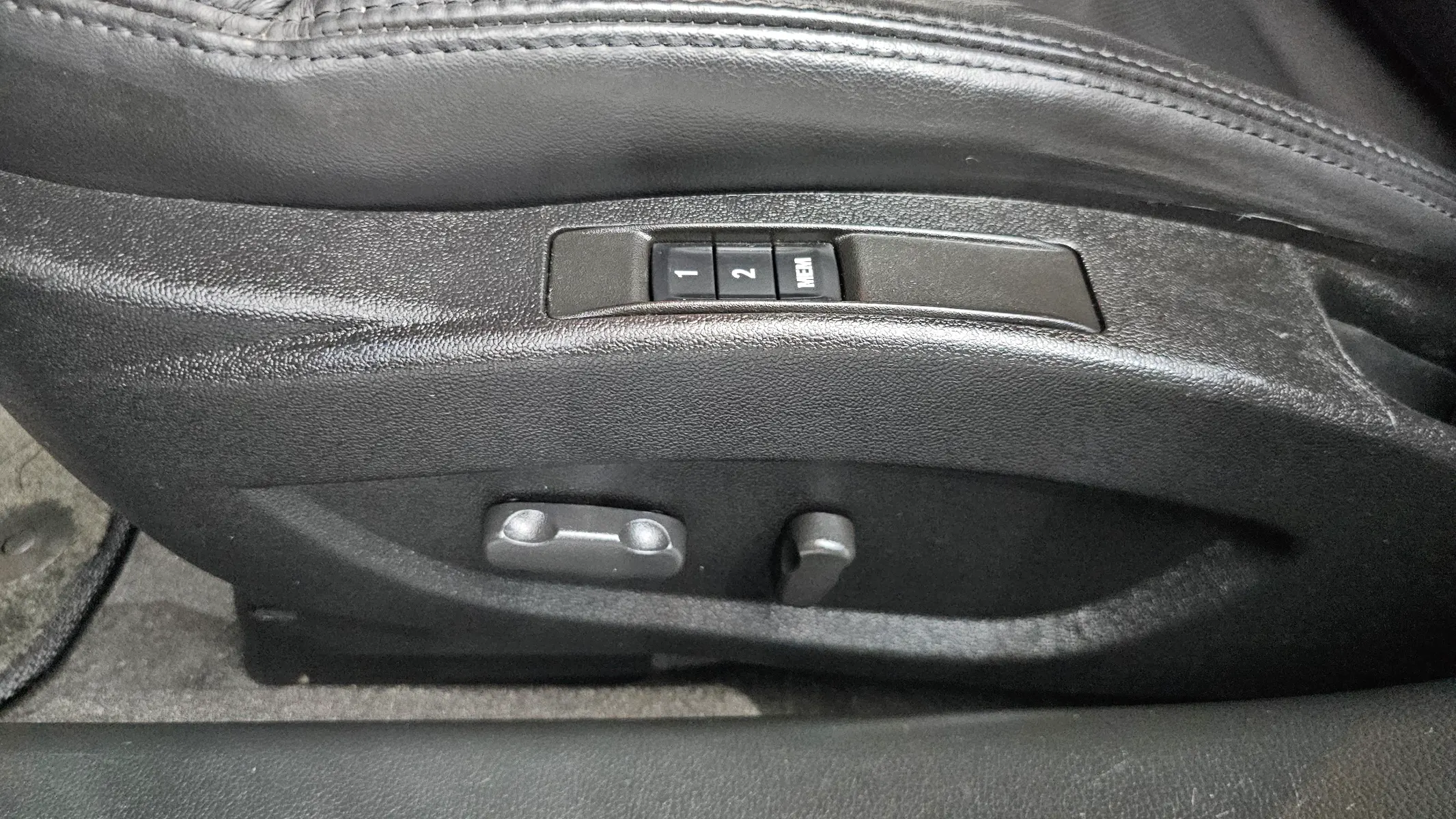 Chevrolet 알페온 EL240 2015 32/33