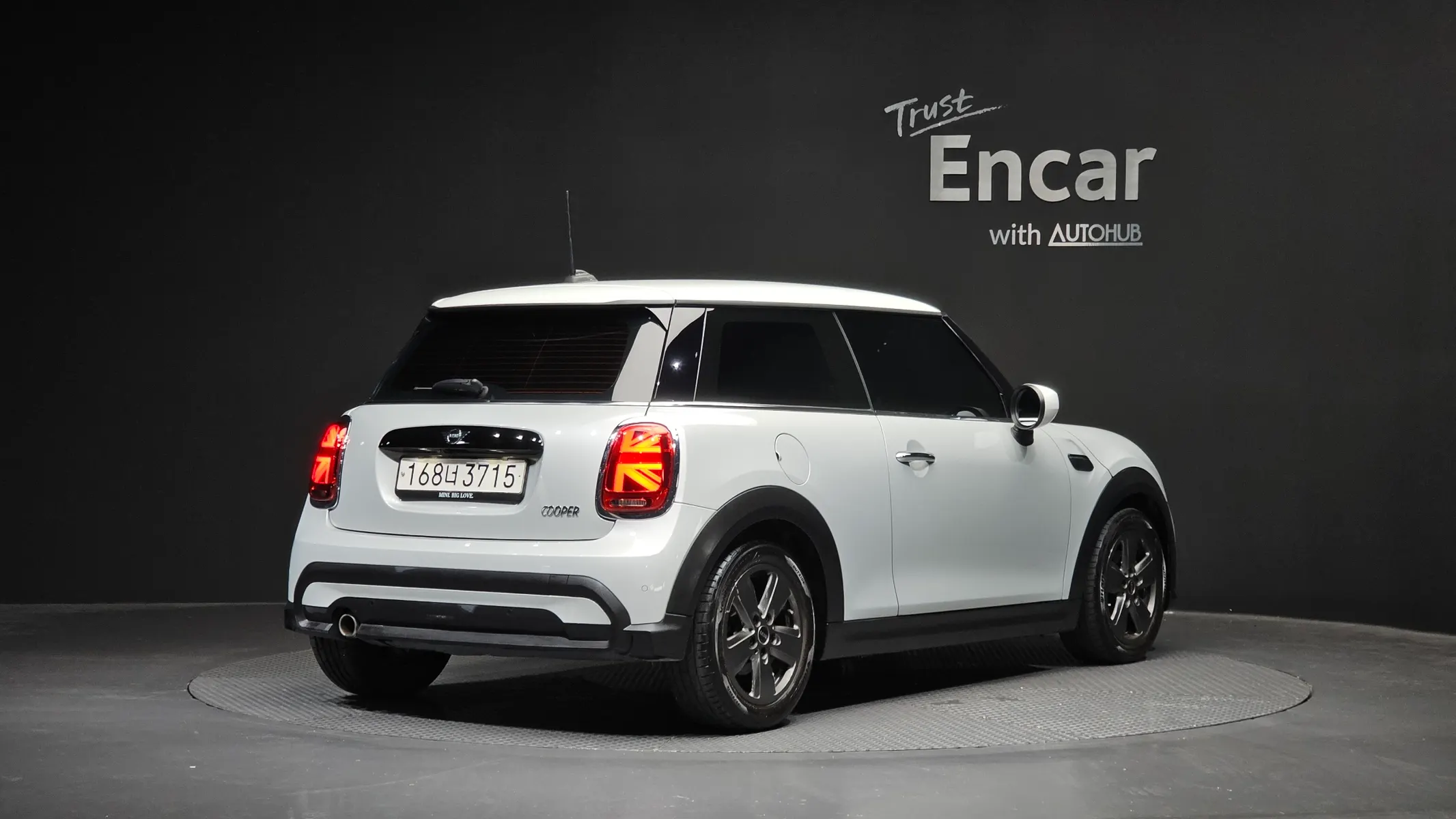 MINI 쿠퍼 2022 2/32