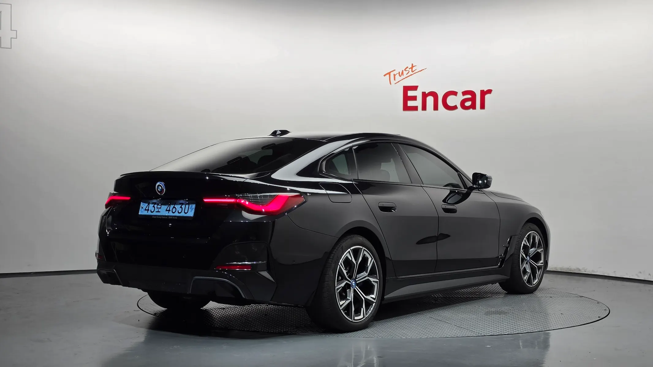 BMW i4 eDrive40 M 2023 2/34