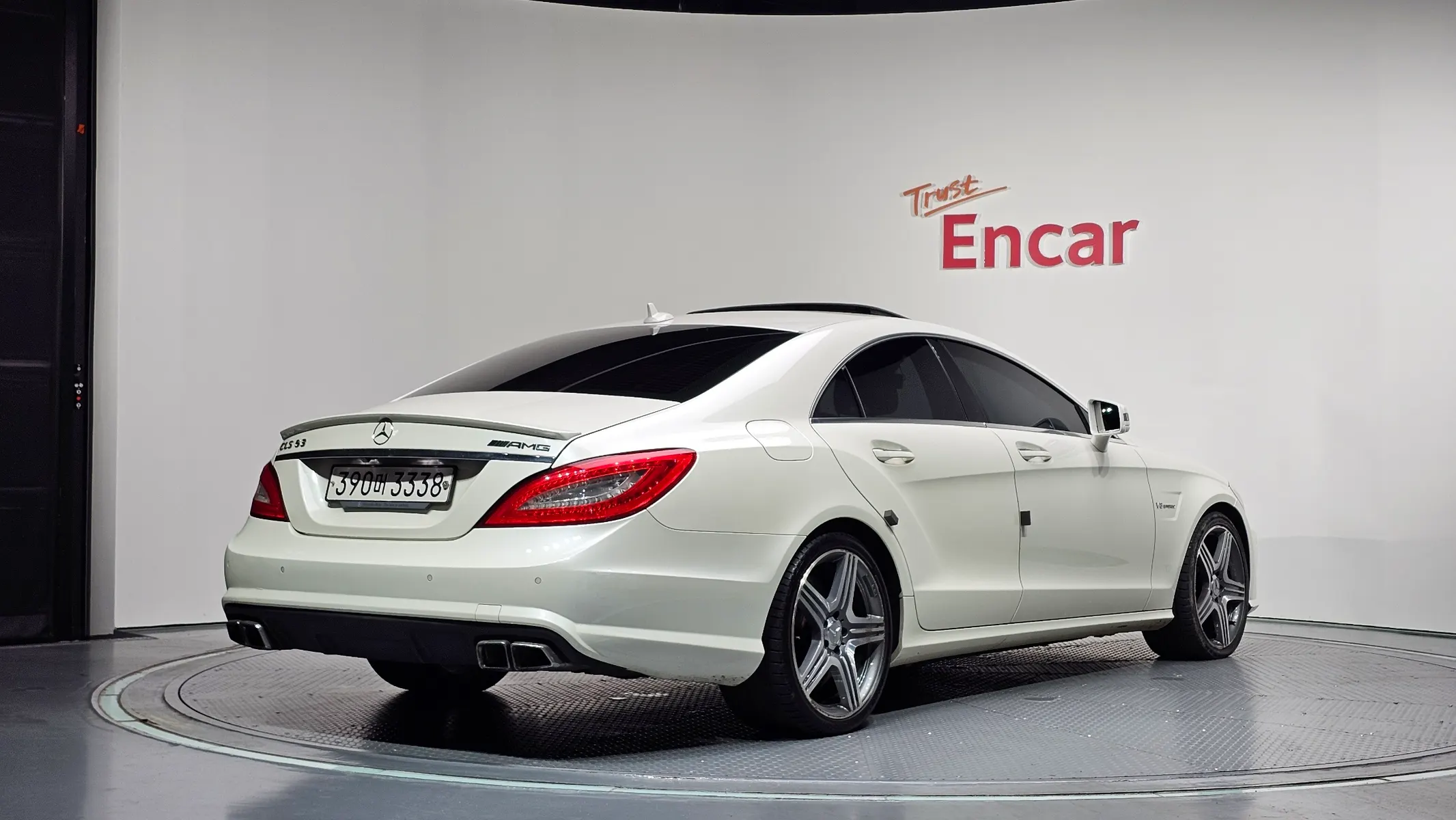 Mercedes-Benz CLS-Class W218 CLS63 AMG 2011 2/21