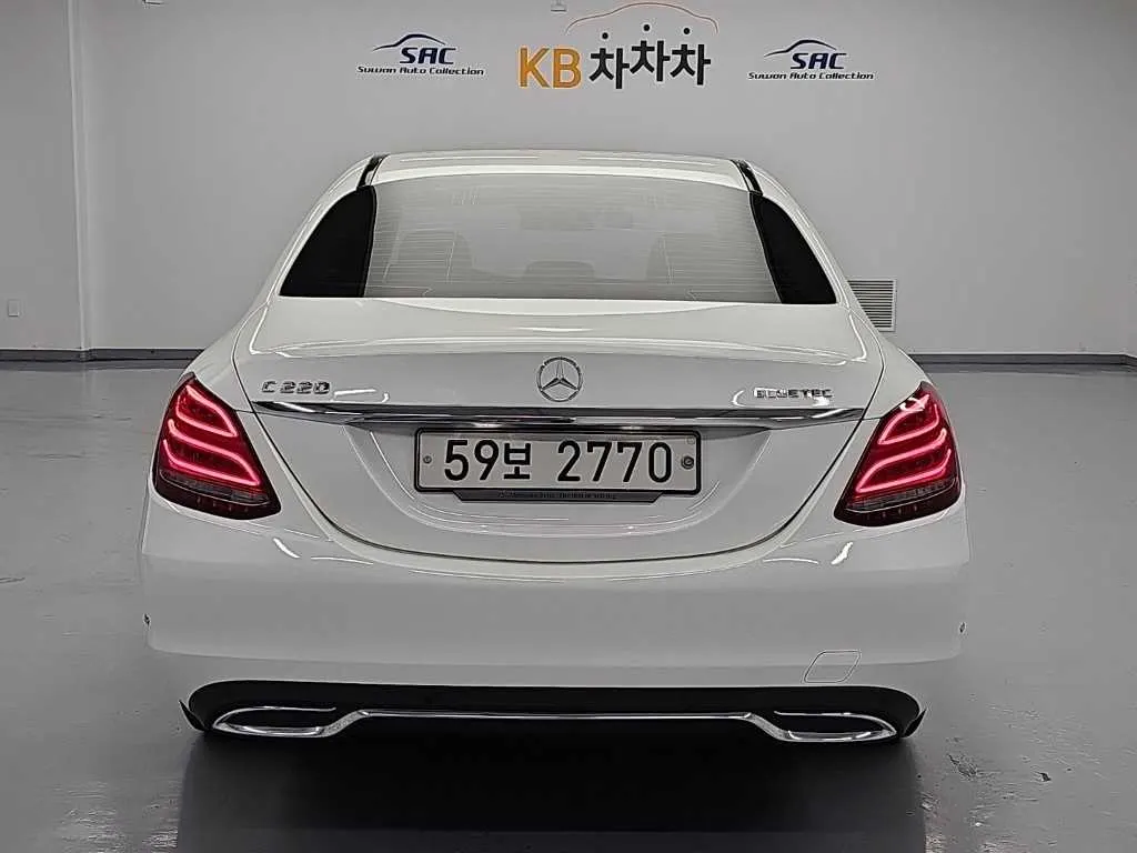 Mercedes-Benz C-Class W205 C220 2014 3/20