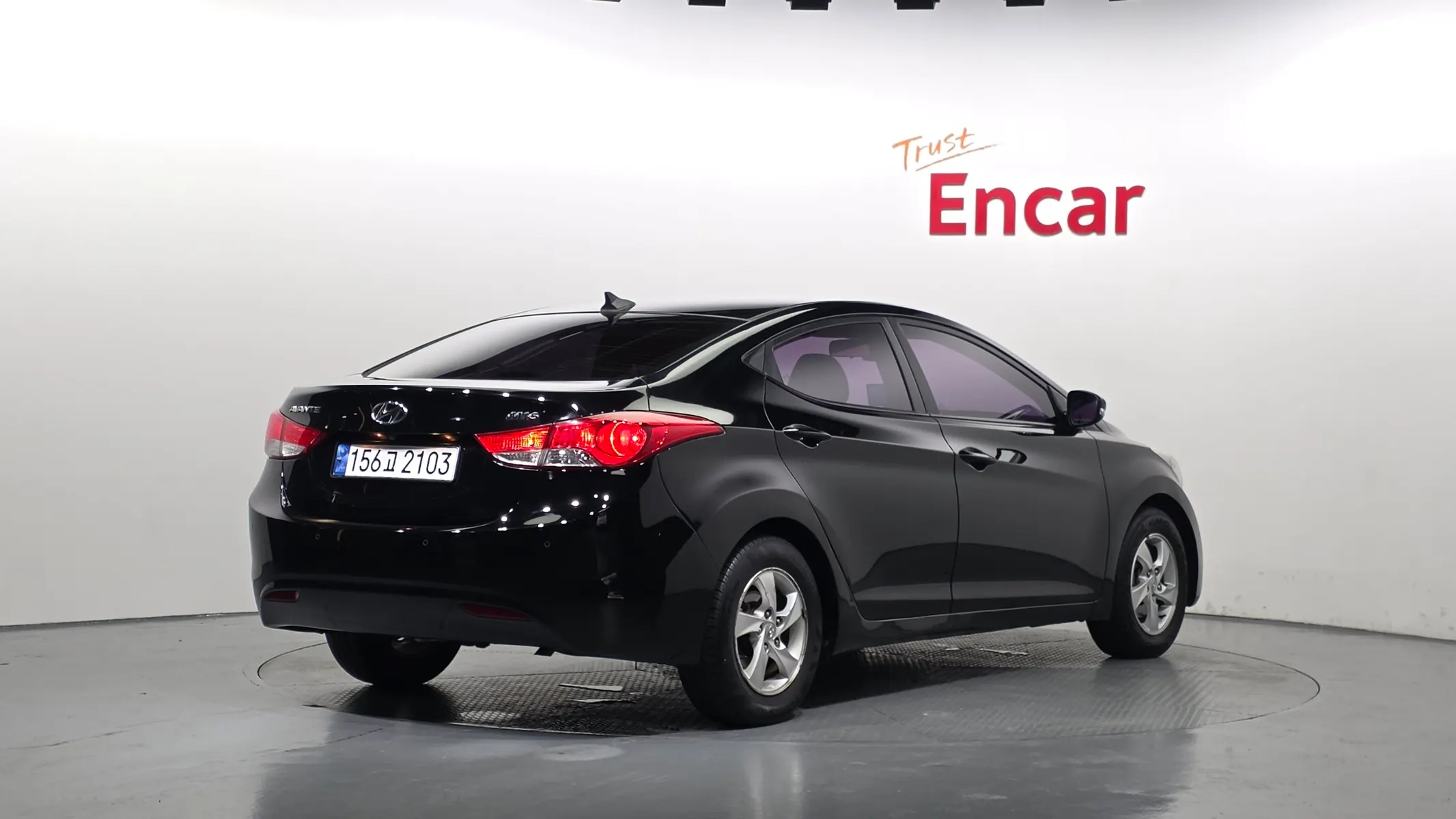 Hyundai MD LPI M16 2012 2/32