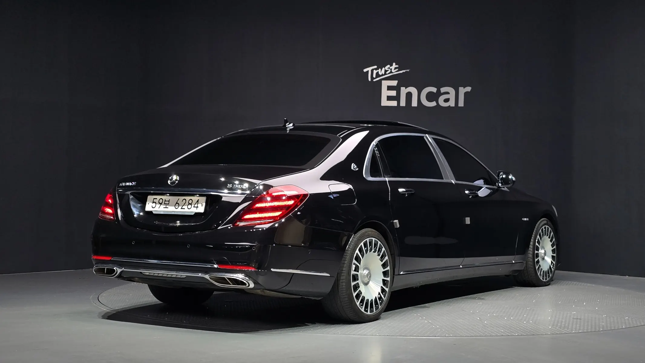 Mercedes-Benz S-Class W222 S560 4MATIC 2018 2/33