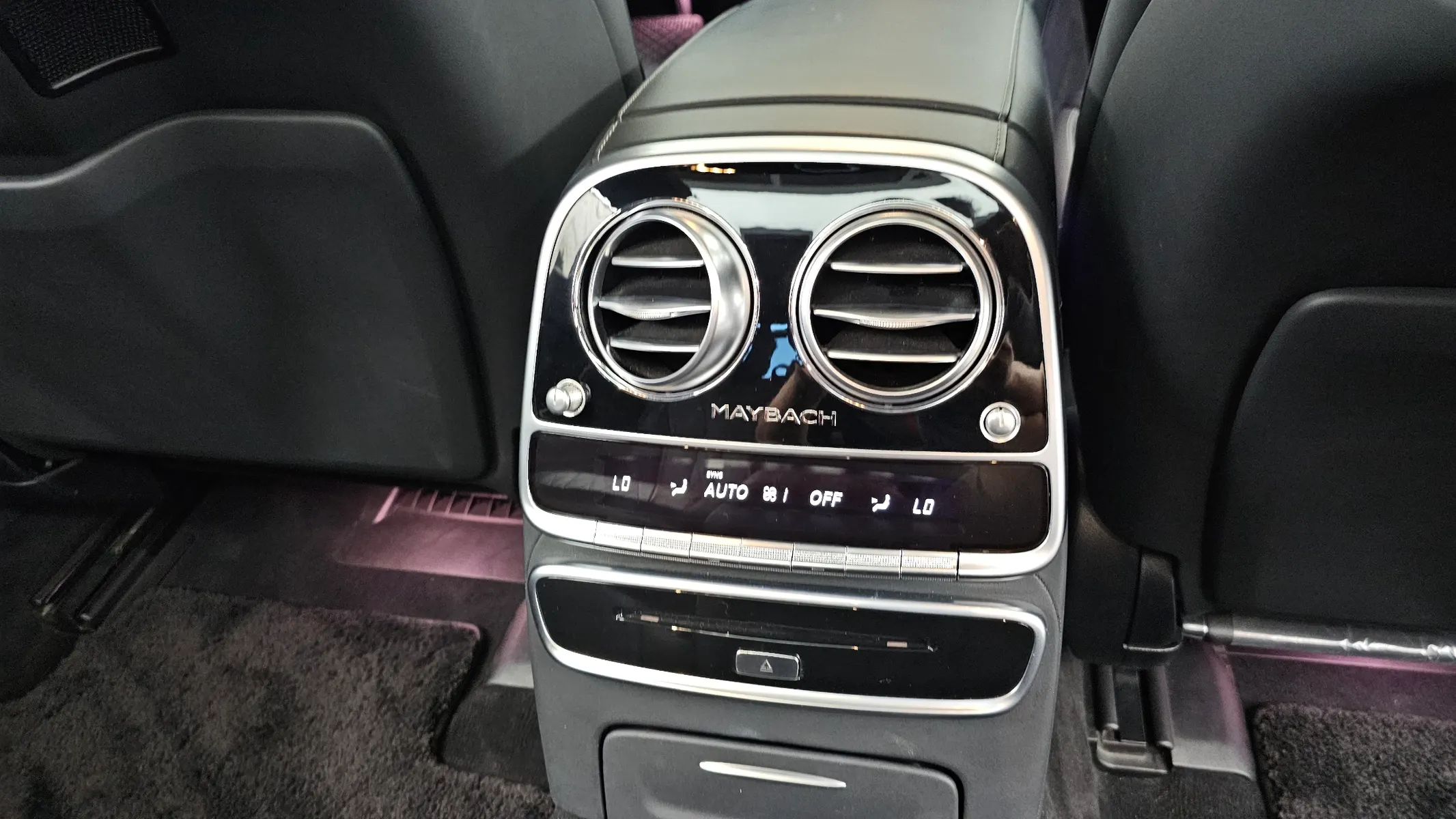 Mercedes-Benz S-Class W222 S560 4MATIC 2018 32/33