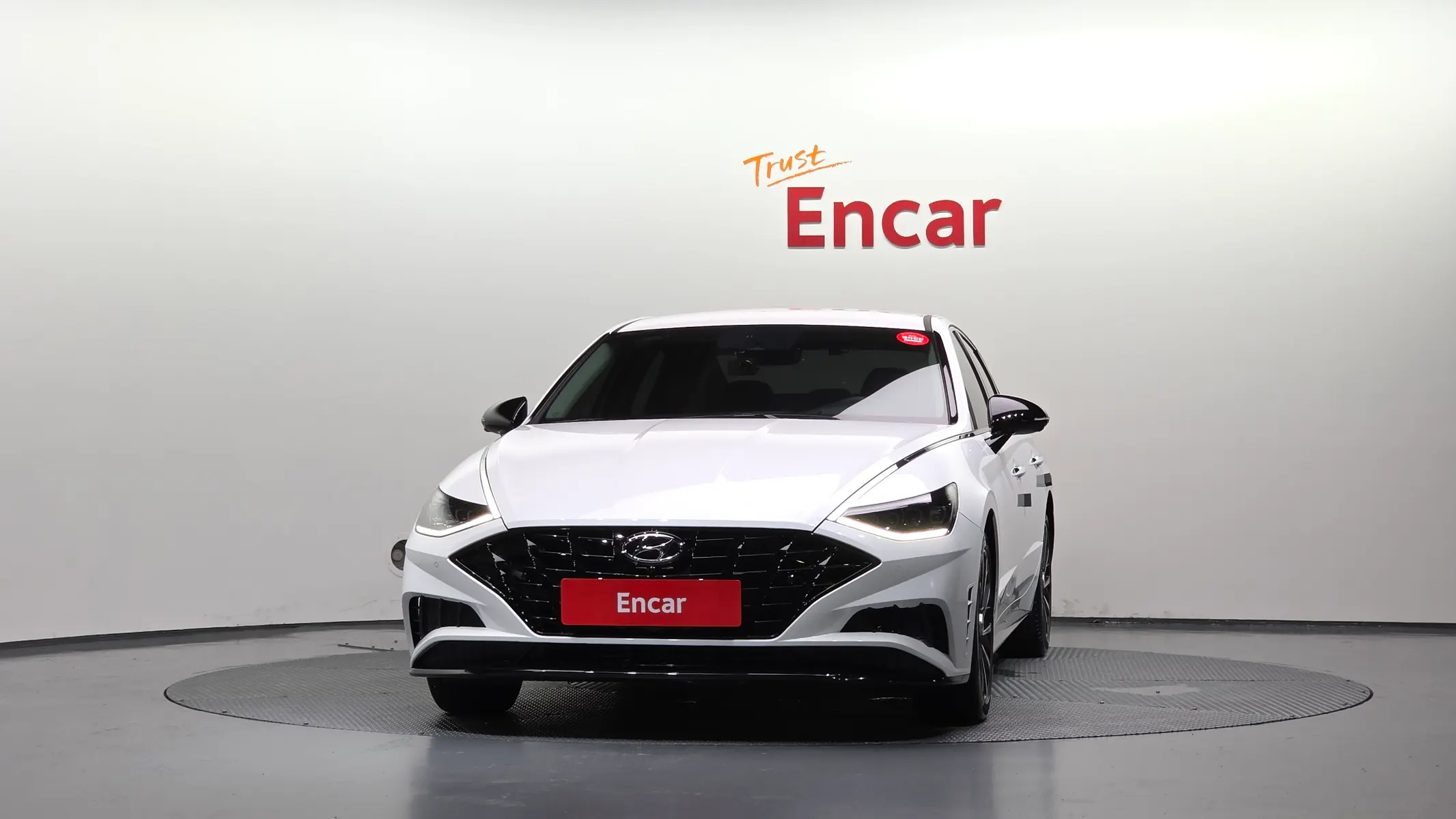 Hyundai (DN8) 2.0 2021 2/5