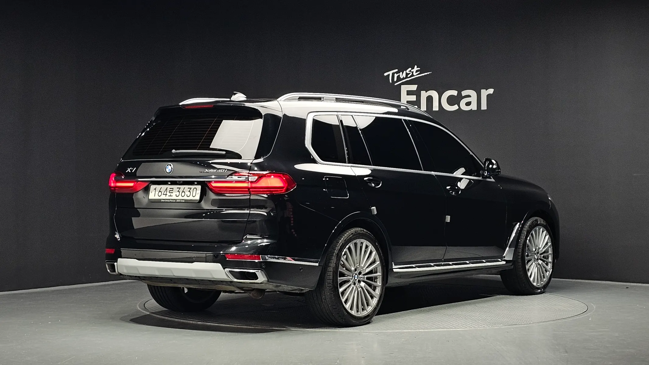 BMW X7 (G07) xDrive 40i 7 2021 2/40