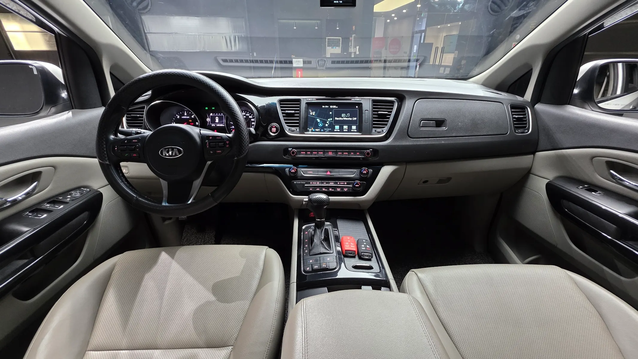 Kia 카니발 9 2015 4/5
