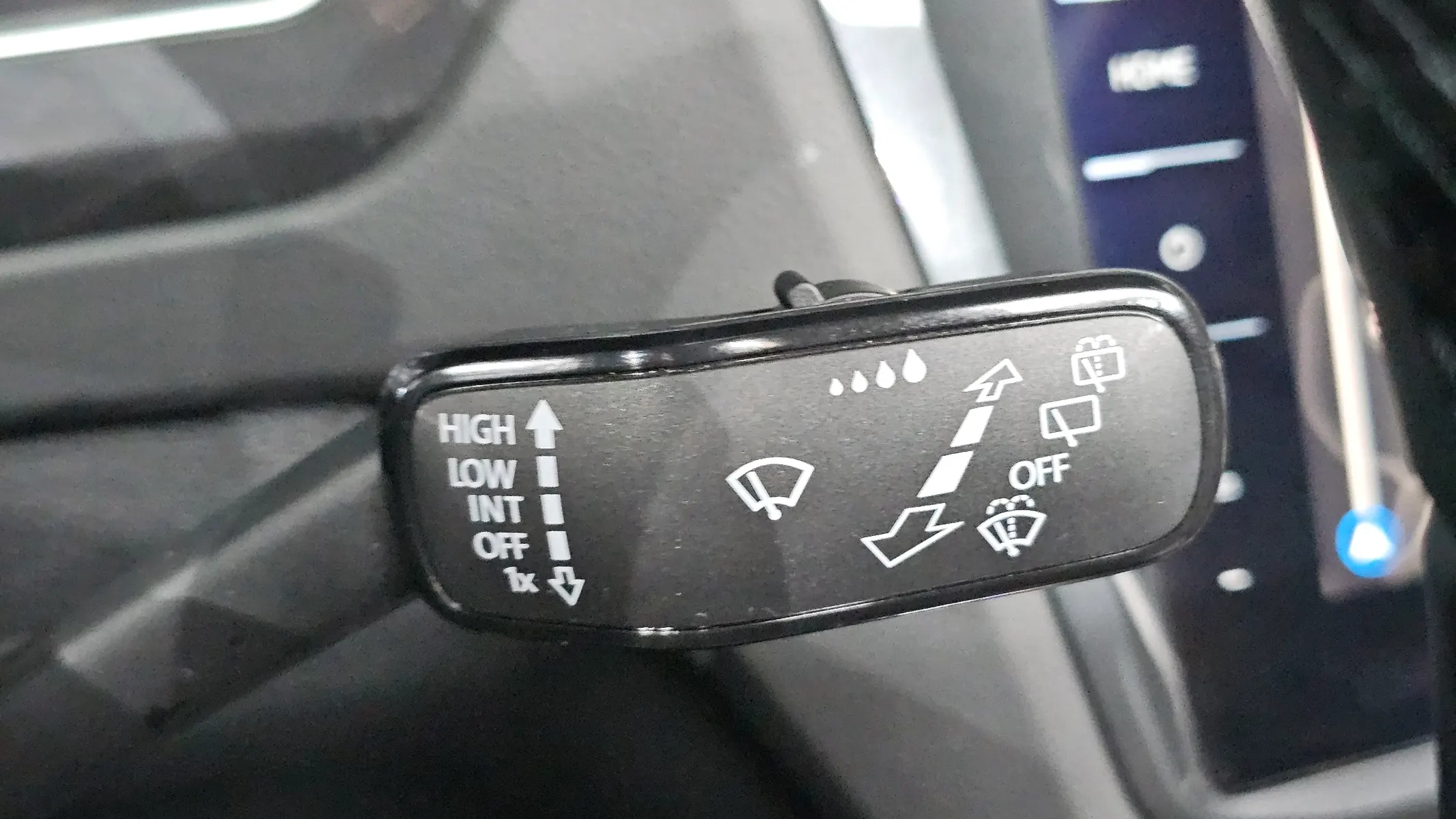Volkswagen 2 2.0 TDI 2022 35/36