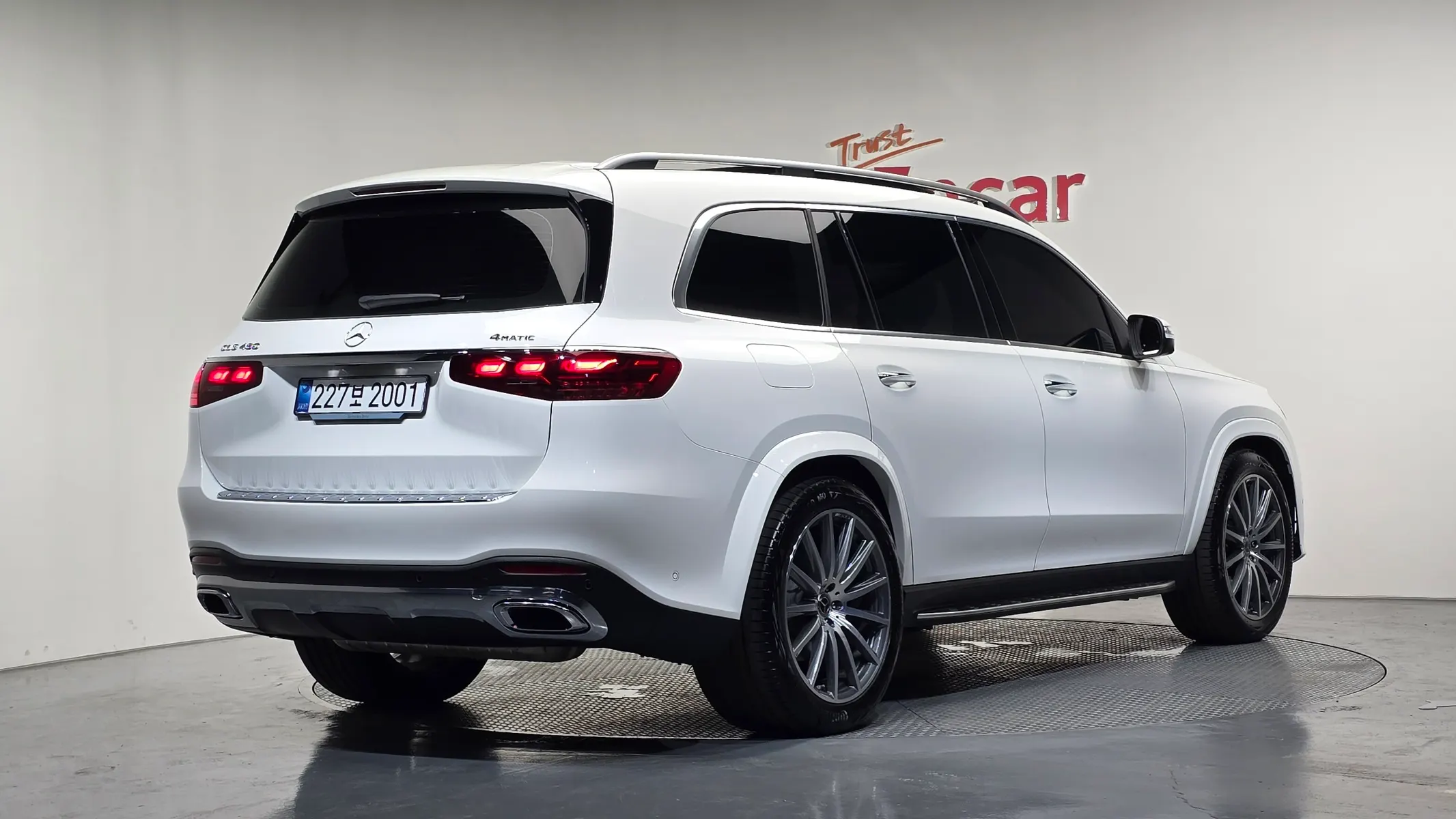 Mercedes-Benz GLS-Class X167 GLS450 4MATIC 2025 2/34