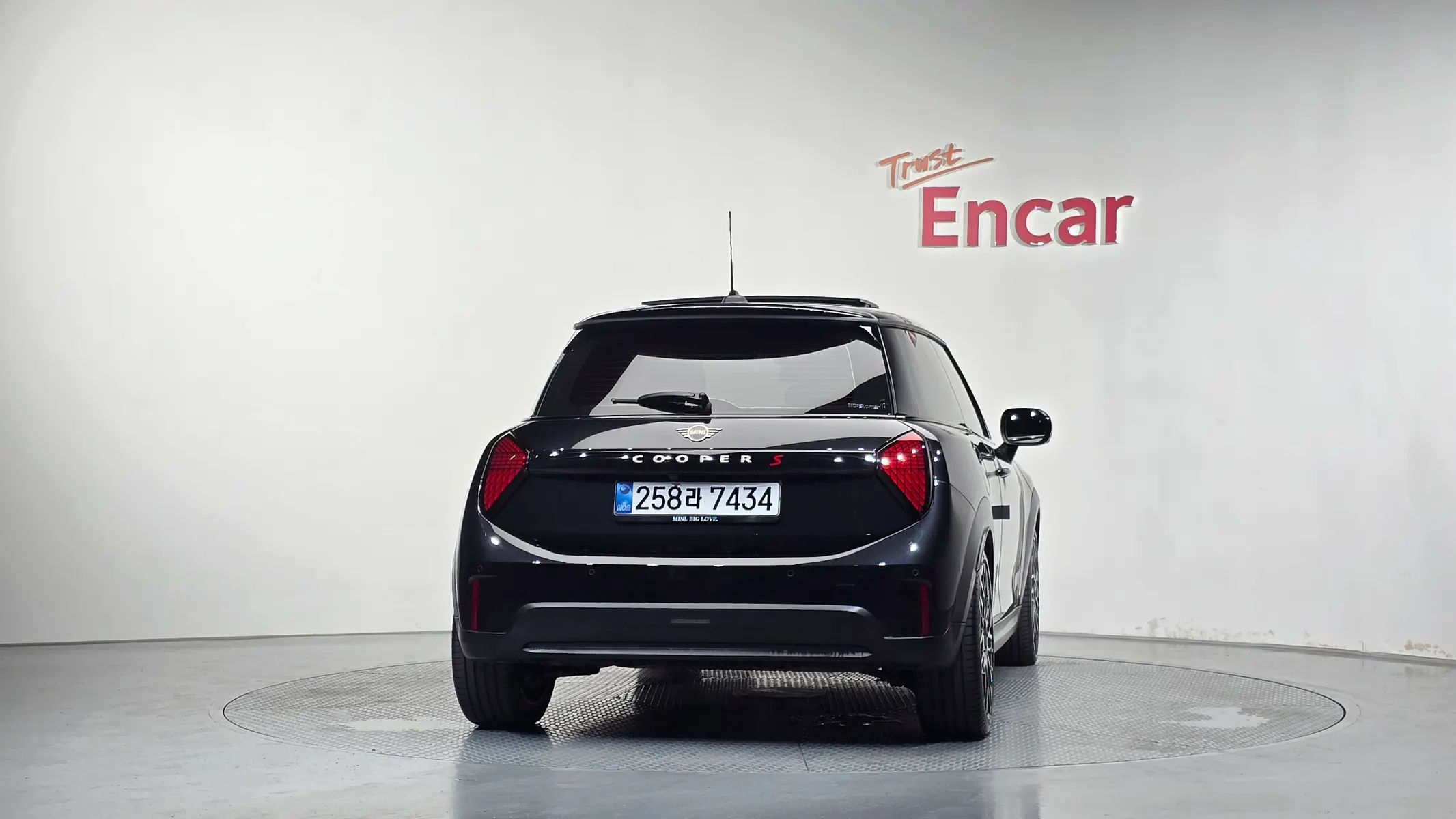 MINI S 4 2025 3/5